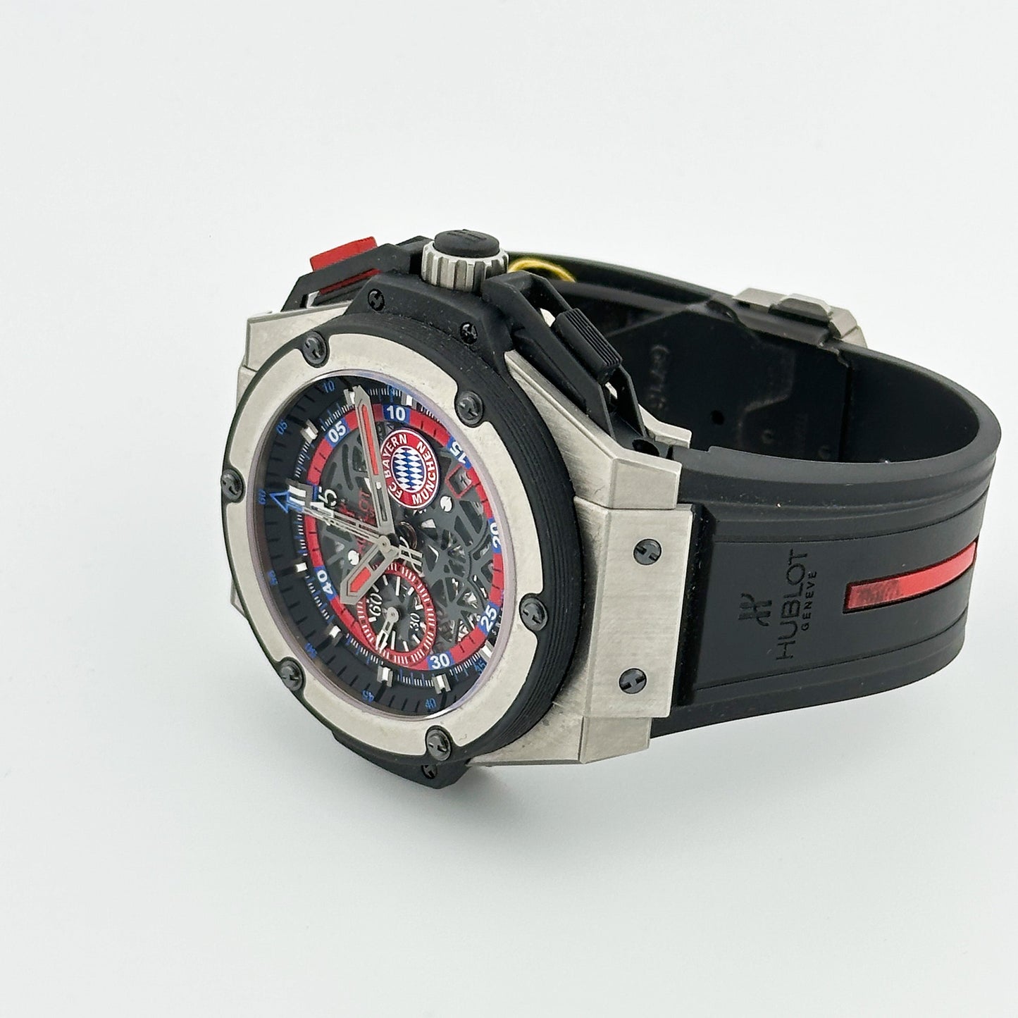 Hublot Big Bang King Power Bayern Munich Limited Edition 716.NX.1129.RX.BYM12