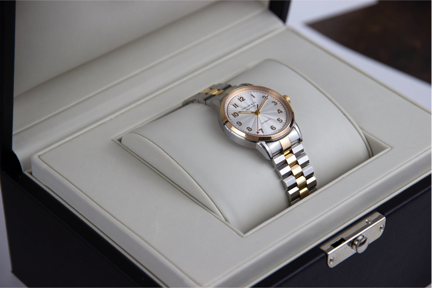 Tiffany & Co. CT60 36813857