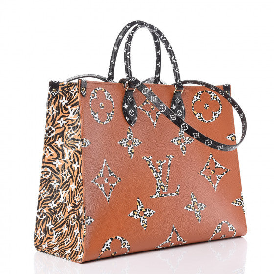 Louis Vuitton Monogram Giant Jungle Onthego M44674
