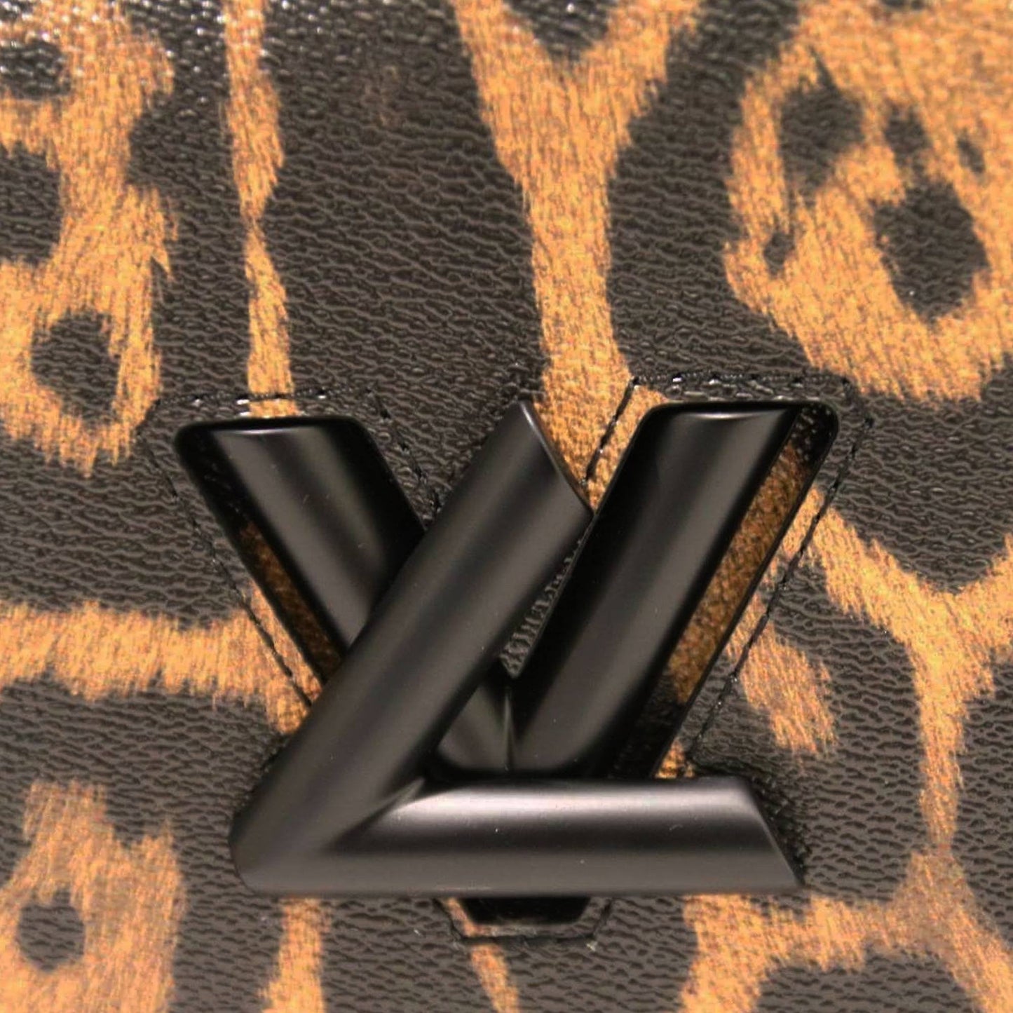 Louis Vuitton | Epi Leather Twist Series Wild Animal | MM