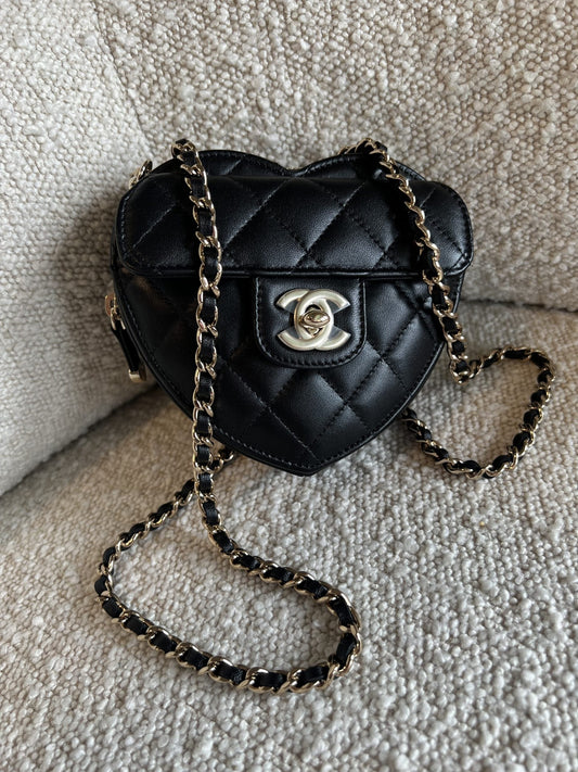 22S CC In Love Black Lambskin Quilted Small (Clutch on Chain) Heart Bag LGHW