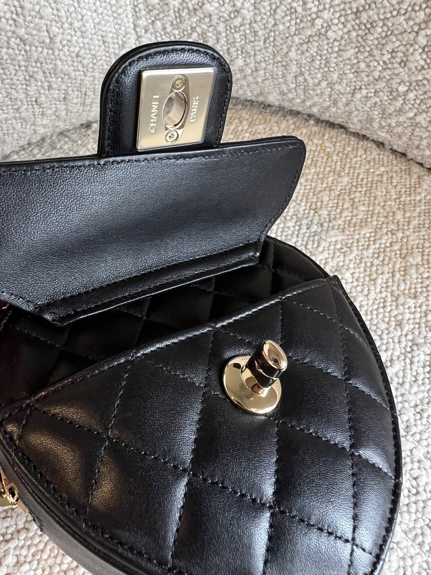 22S CC In Love Black Lambskin Quilted Small (Clutch on Chain) Heart Bag LGHW