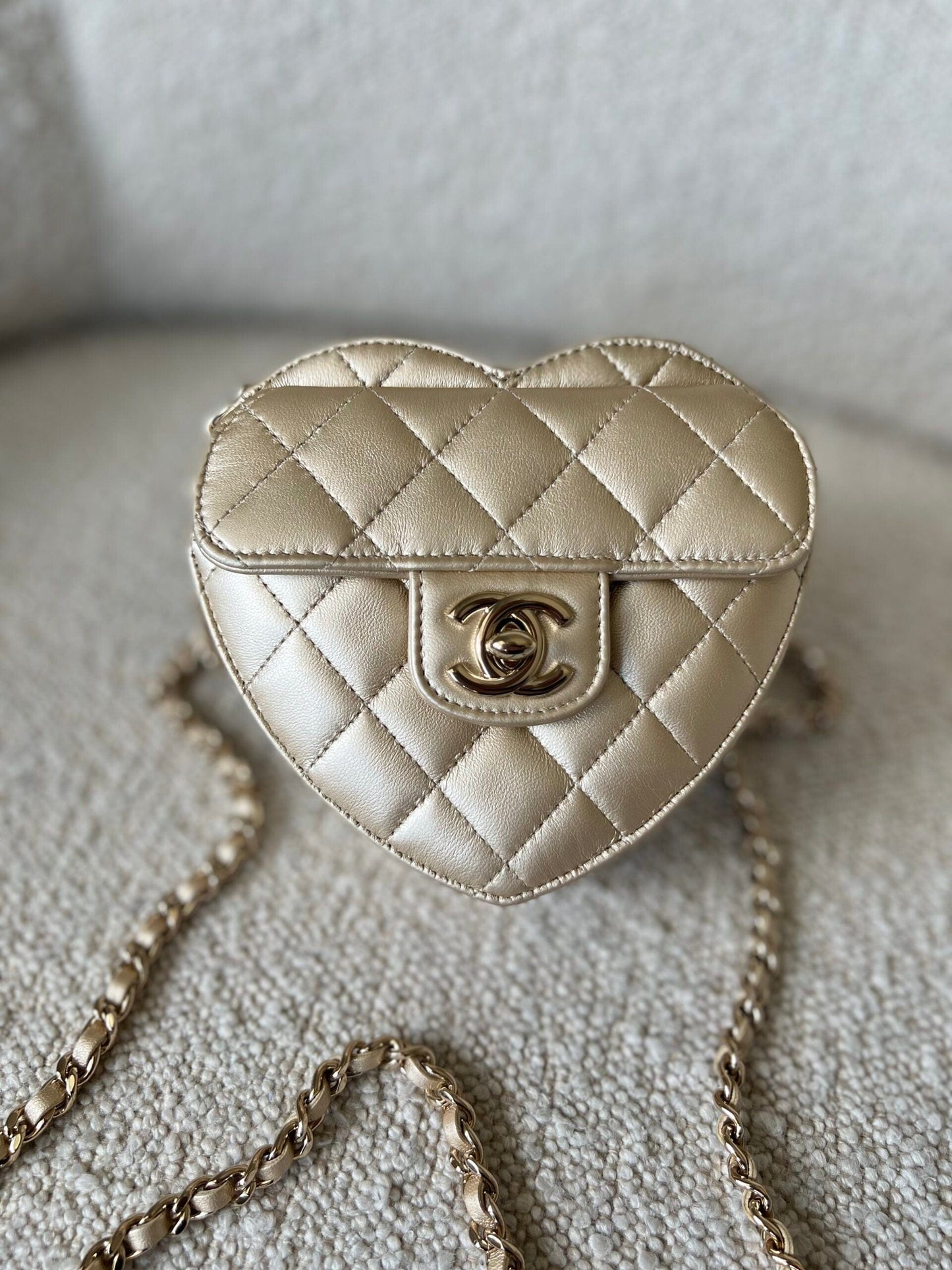 22S CC In Love Metallic Gold Lambskin Quilted Small (Clutch on Chain) Heart Bag LGHW