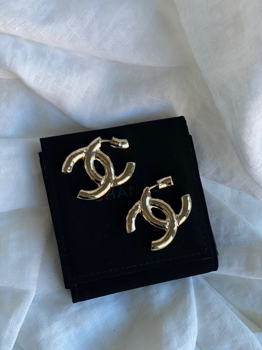 22C CC Earrings Light Gold