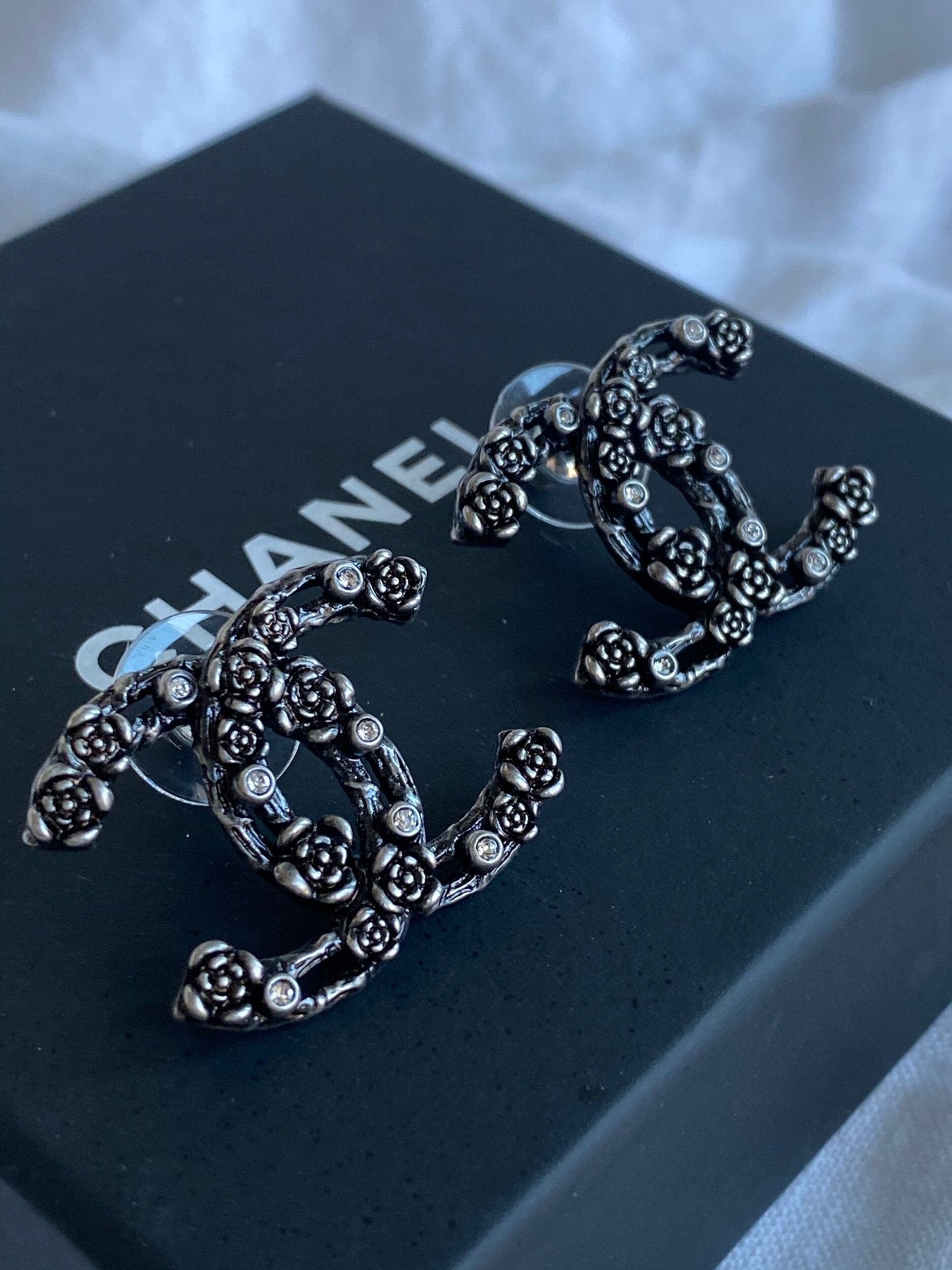 Chanel 22C Earrings Metal Ruthenium Crystal