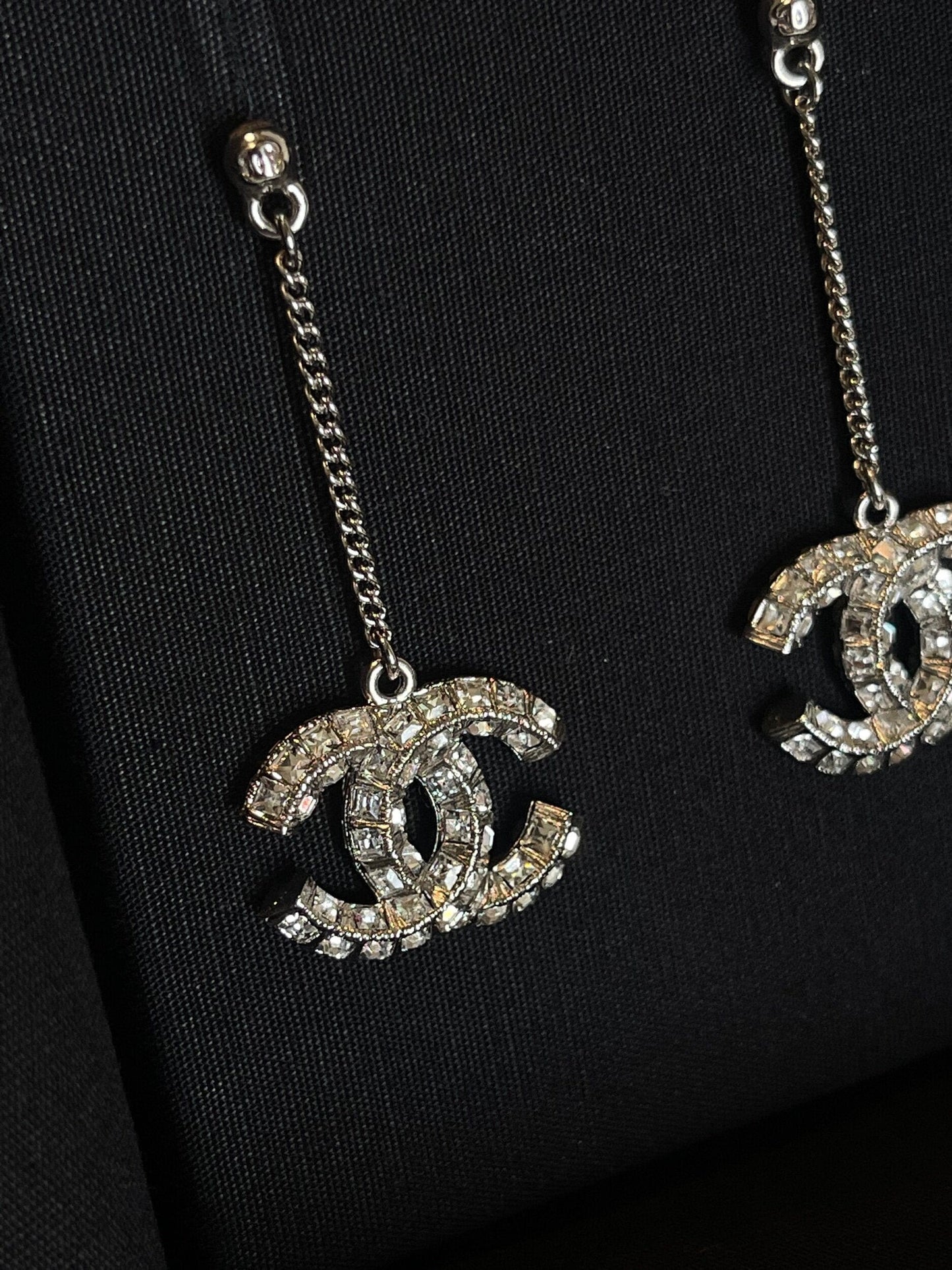 Chanel CC Earring Silver & Crystal