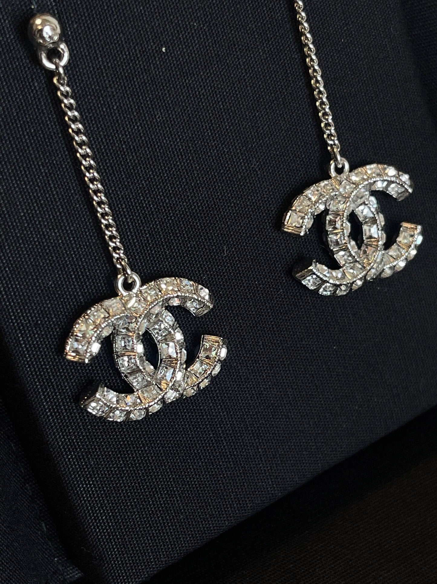 Chanel CC Earring Silver & Crystal