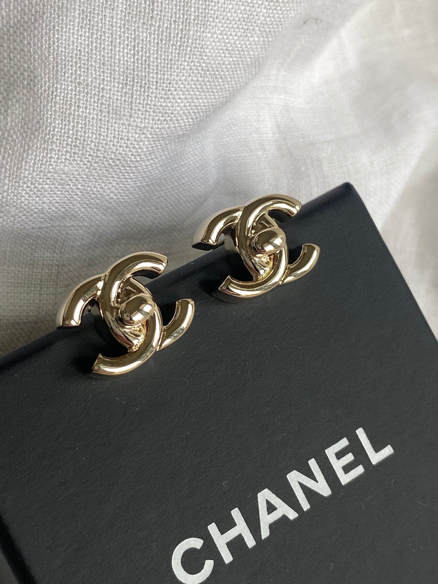 Chanel CC Turnlock Earrings Light Gold