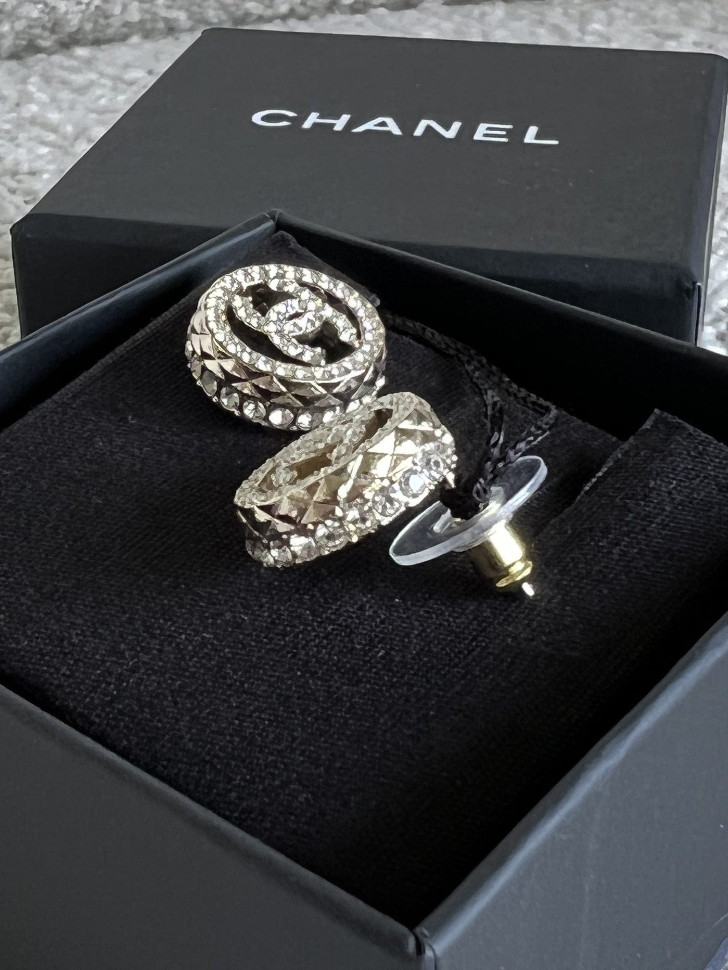 Chanel Interlock CC Ligh Gold