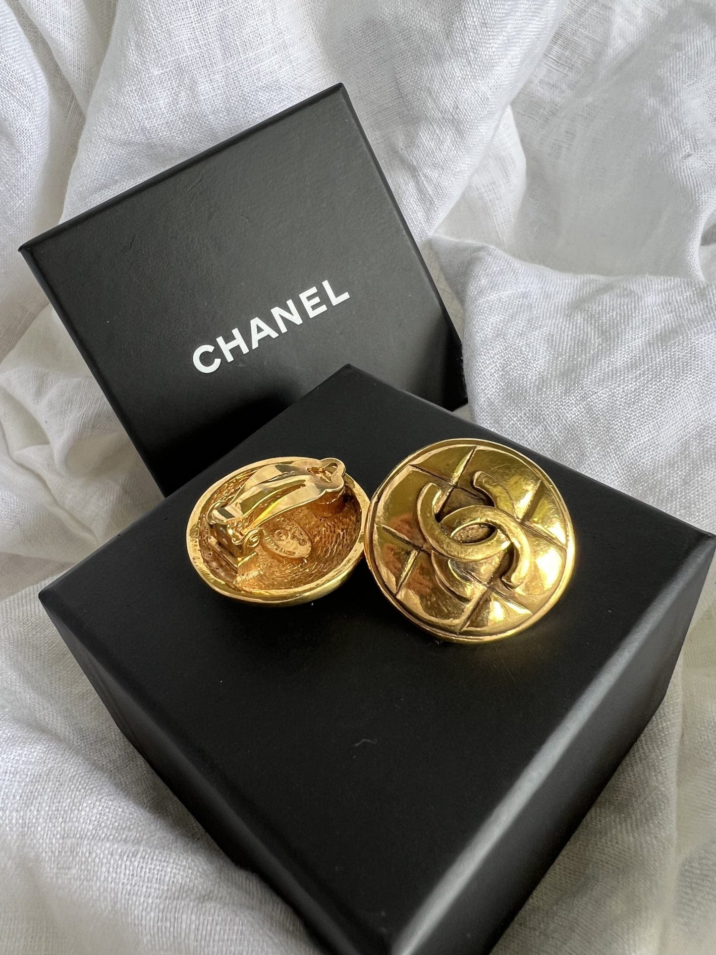 Chanel Vintage CC Quilted Clip On Gold Tone Earrings
