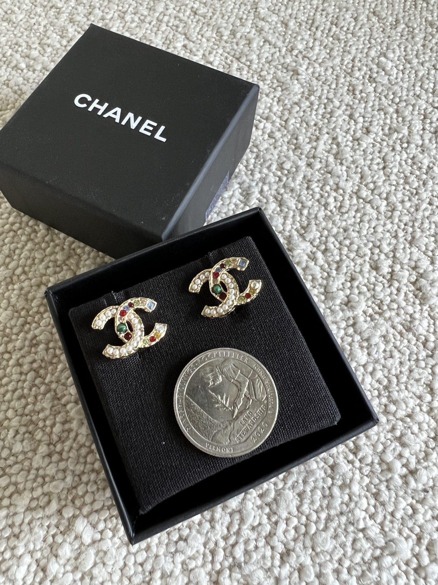 Chanel CC Multicolor/Pearly Earrings