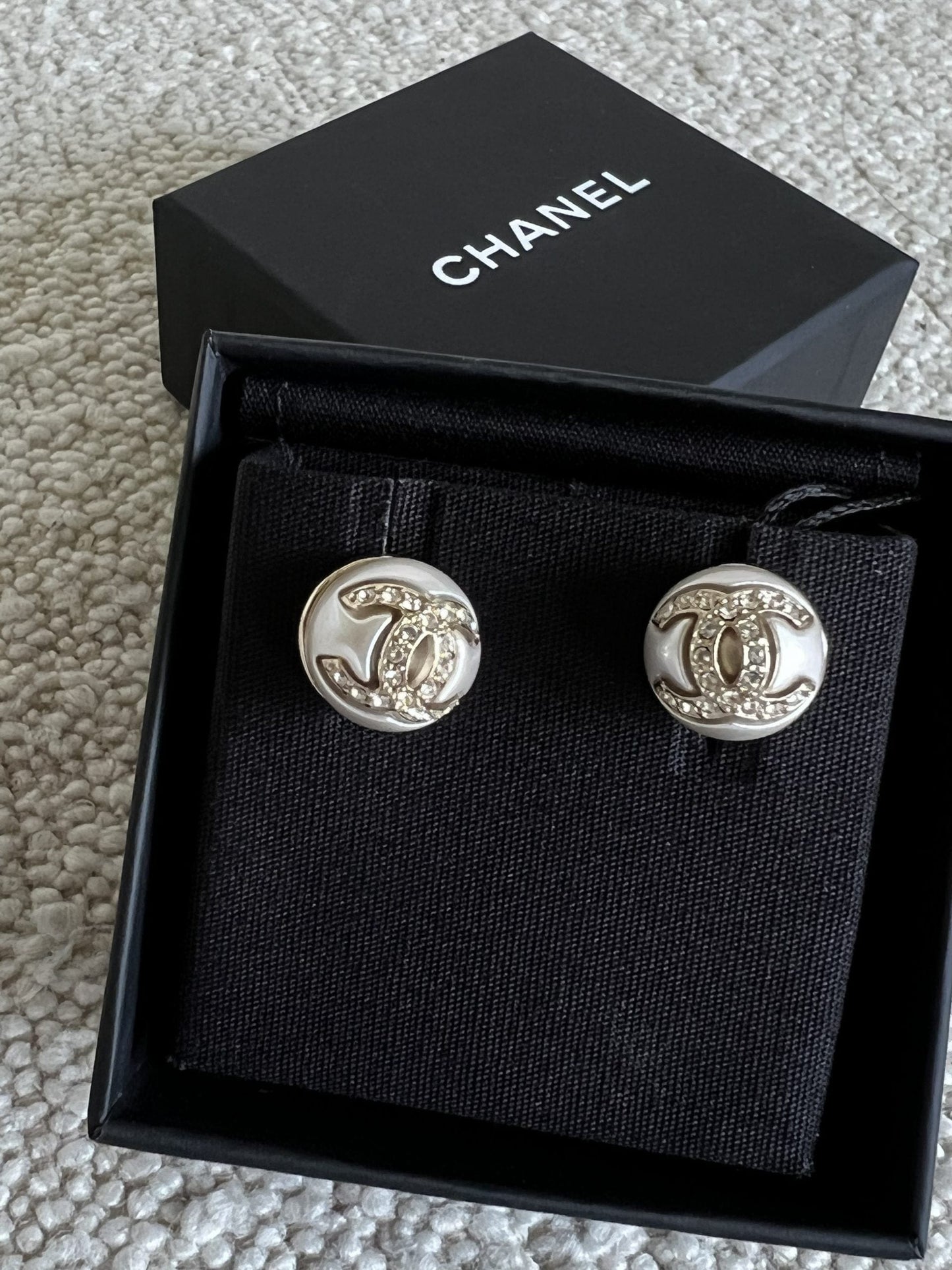 Chanel Round CC Earrings