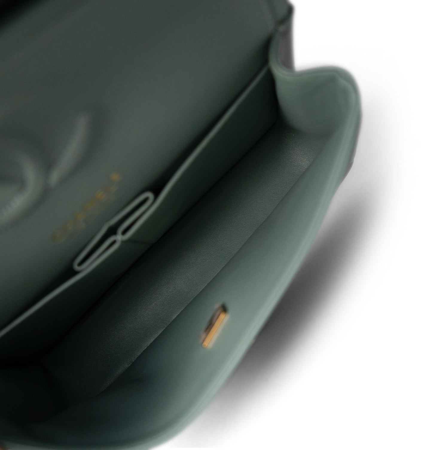 22C Dark Green Caviar Quilted Classic Flap Medium Light Gold Hardware