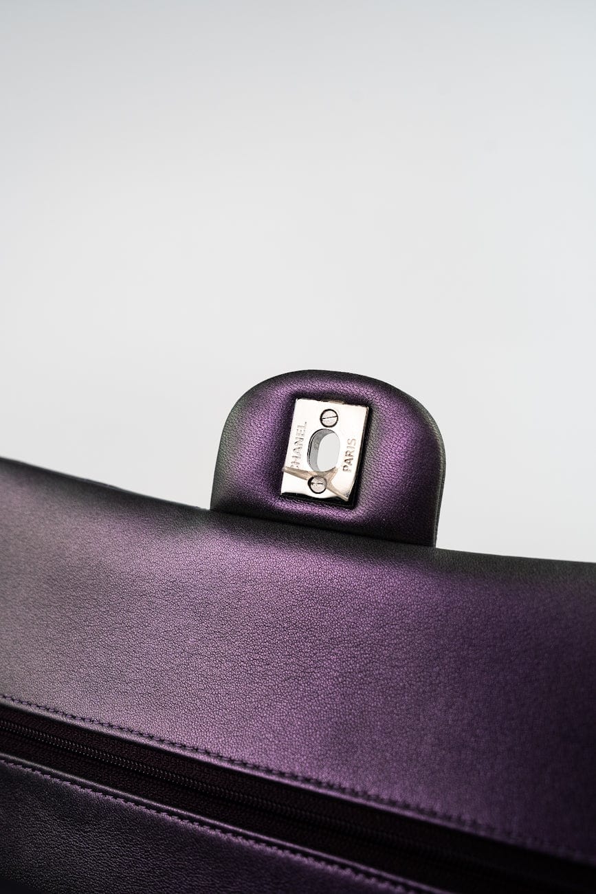 17S Purple Iridescent Lambskin Quilted Classic Flap Medium