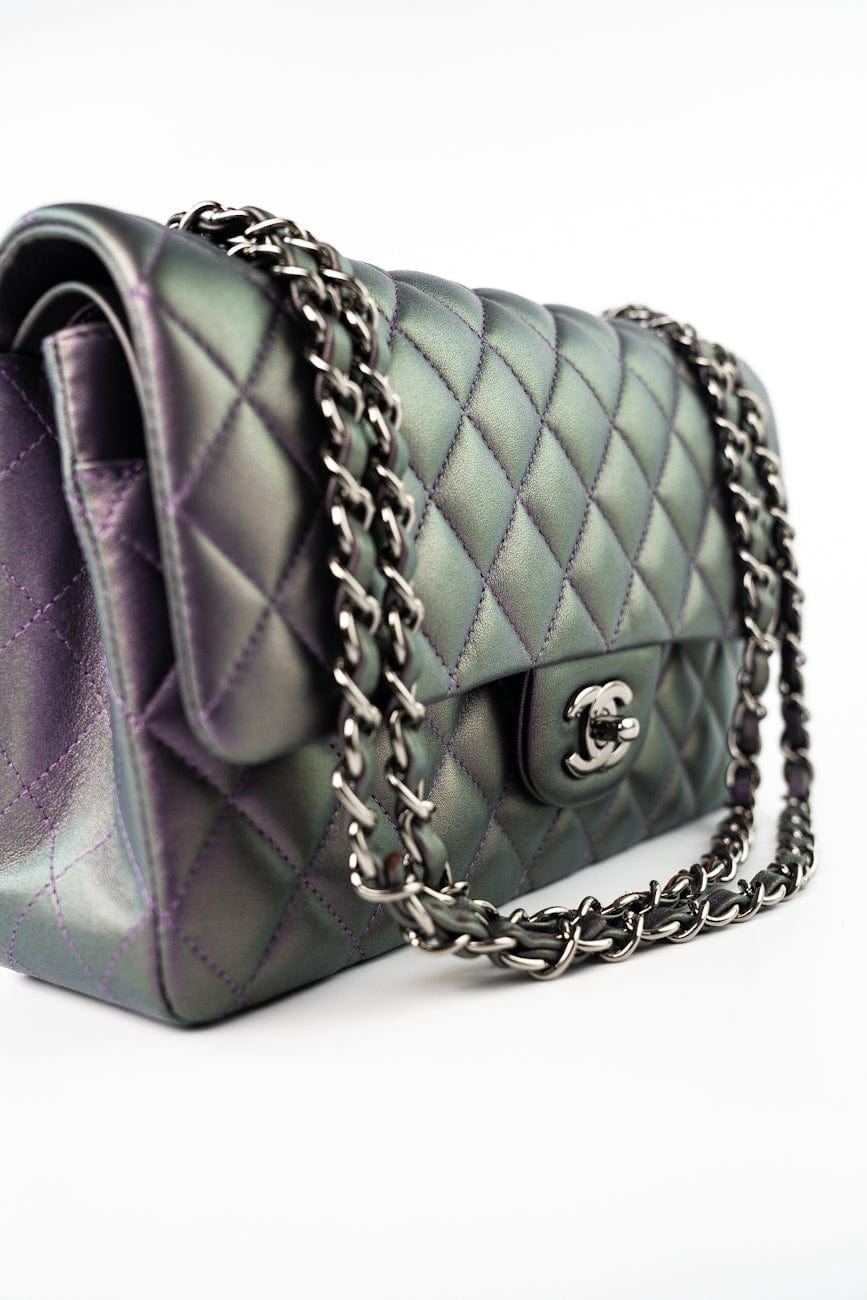 17S Purple Iridescent Lambskin Quilted Classic Flap Medium