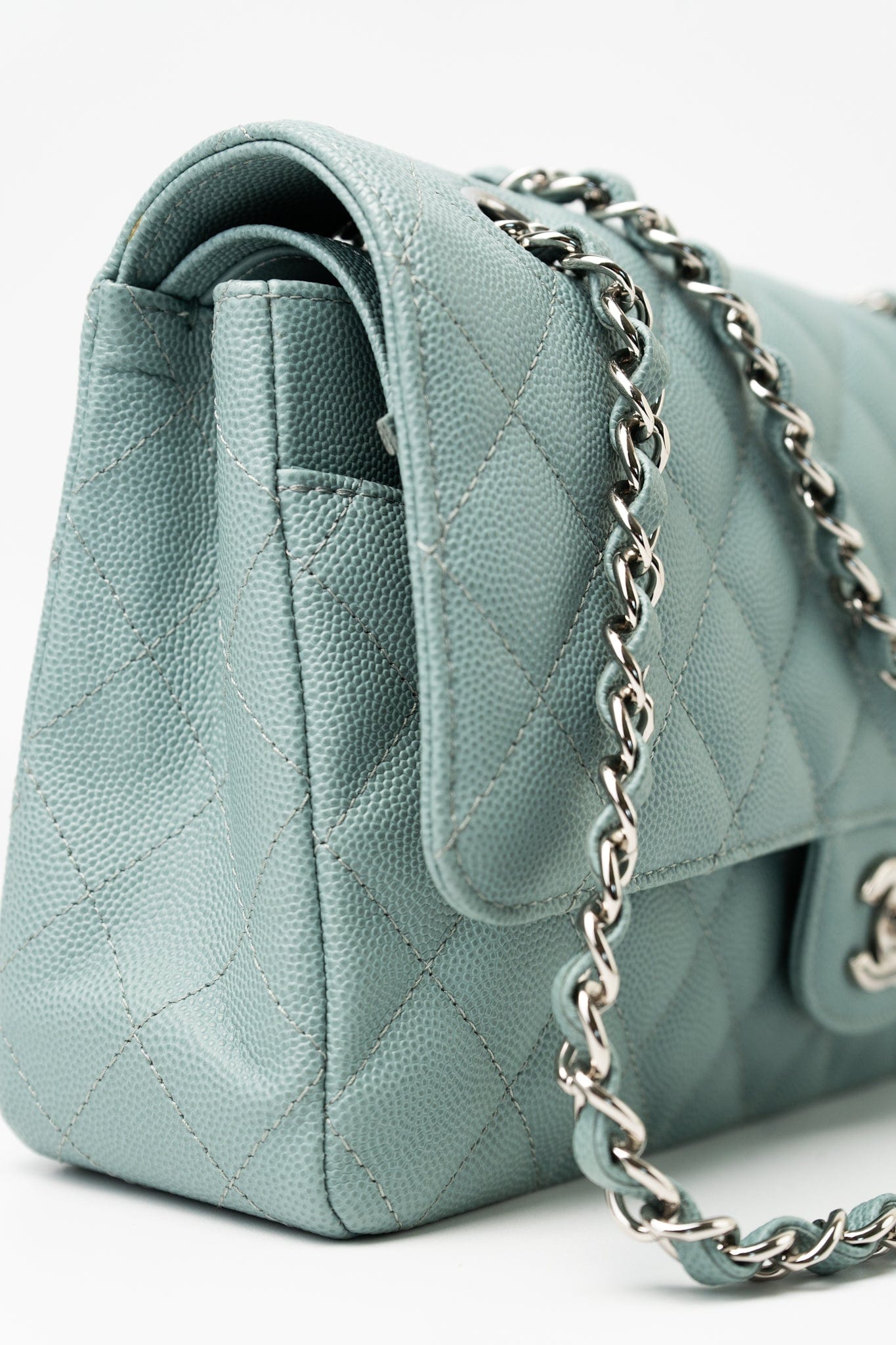 18C Light Blue Caviar Quilted Medium Classic Flap Edge Stitching Silver Hardware