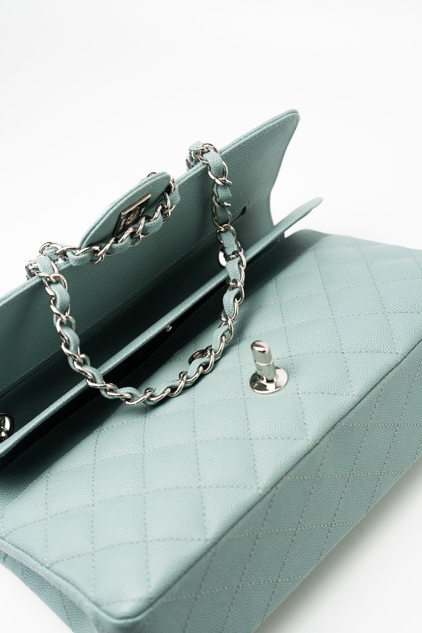 18C Light Blue Caviar Quilted Medium Classic Flap Edge Stitching Silver Hardware