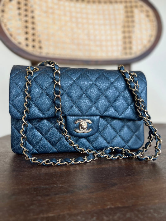 18S Dark Blue Caviar Quilted Classic Double Flap Light Gold Hardware