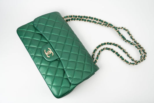 18S Emerald Green Caviar Quilted Classic Flap Jumbo Light Gold Hardware