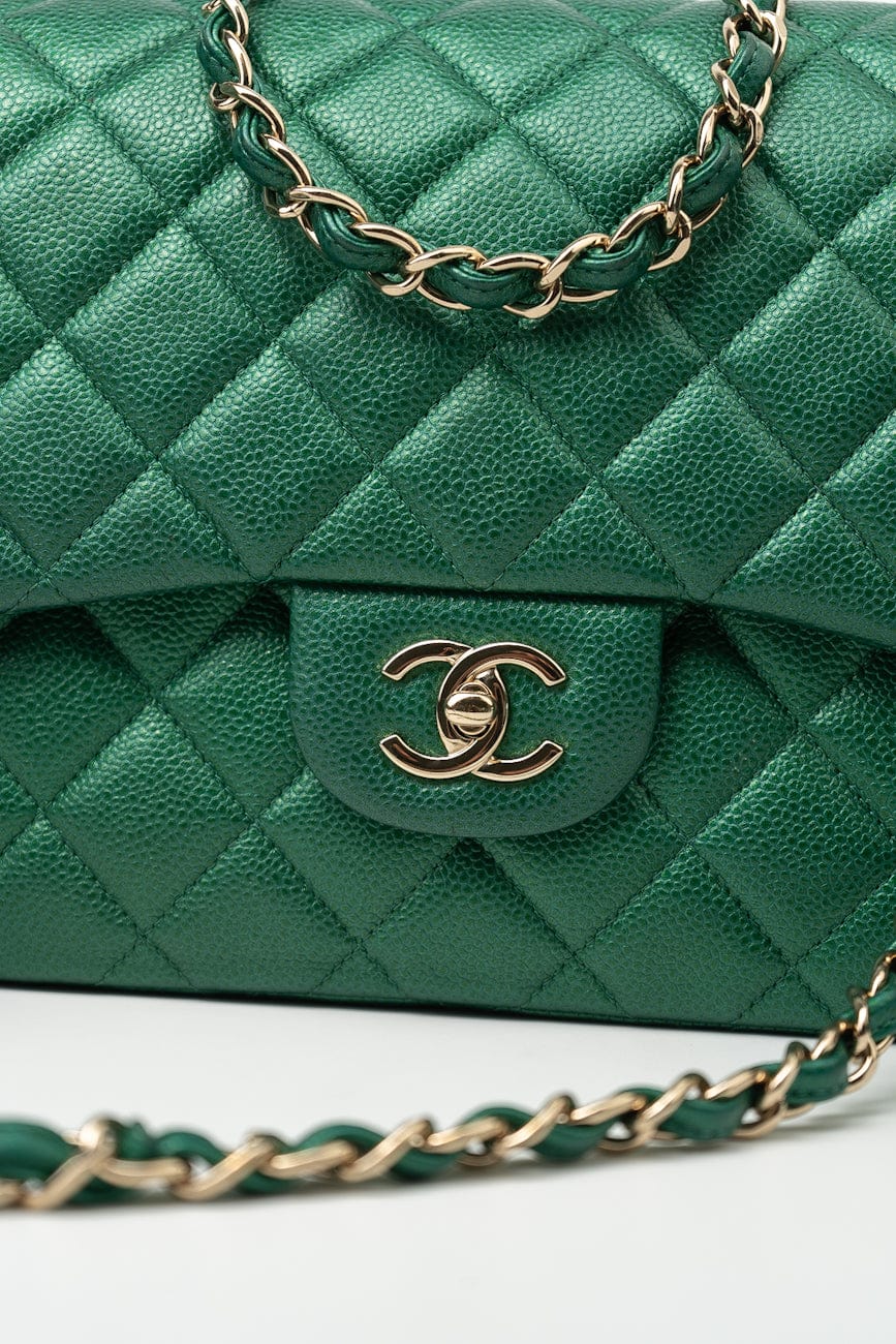 18S Emerald Green Caviar Quilted Classic Flap Jumbo Light Gold Hardware