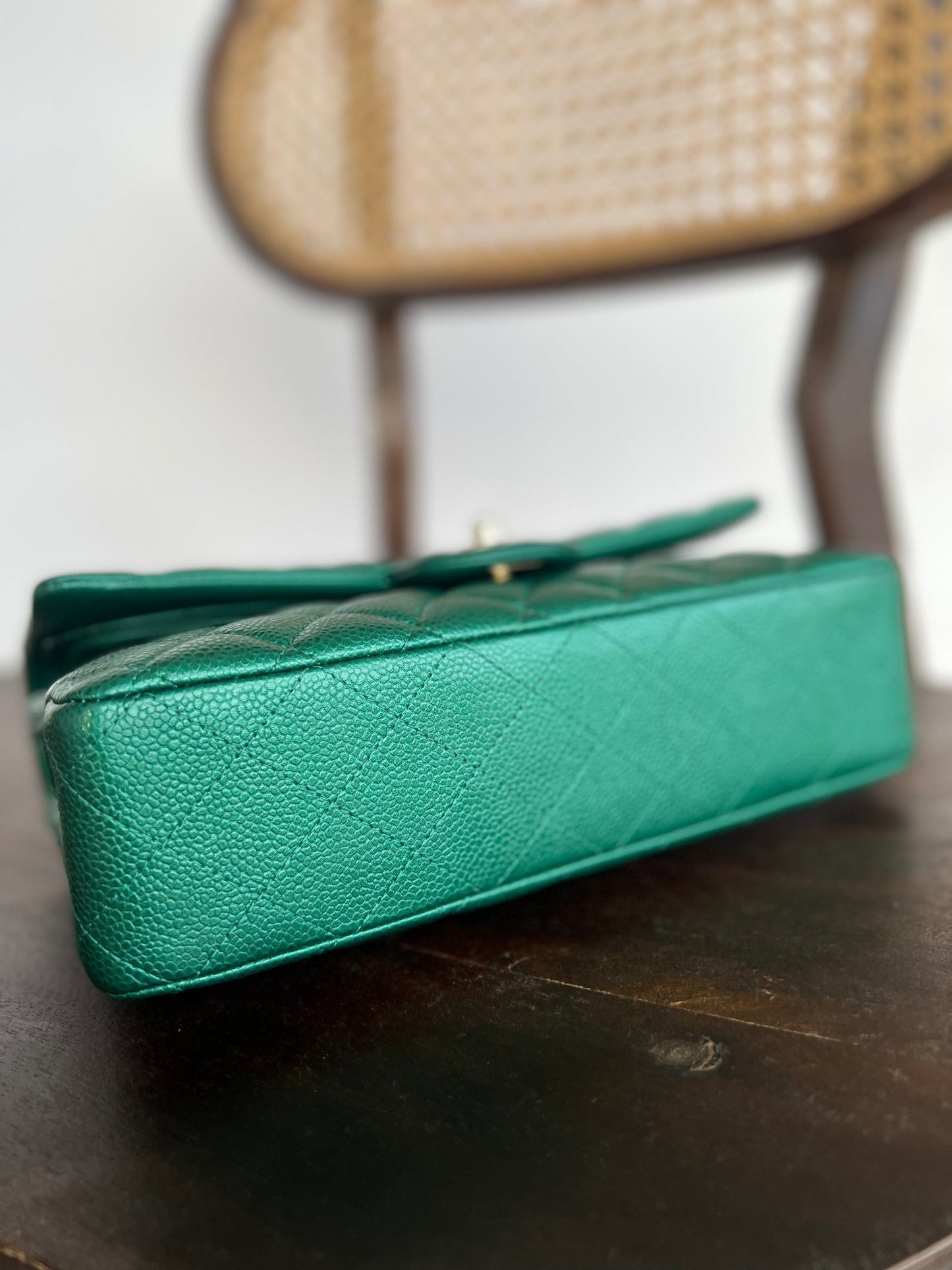 18S Emerald Green Caviar Quilted Classic Flap Medium Light Gold Hardware