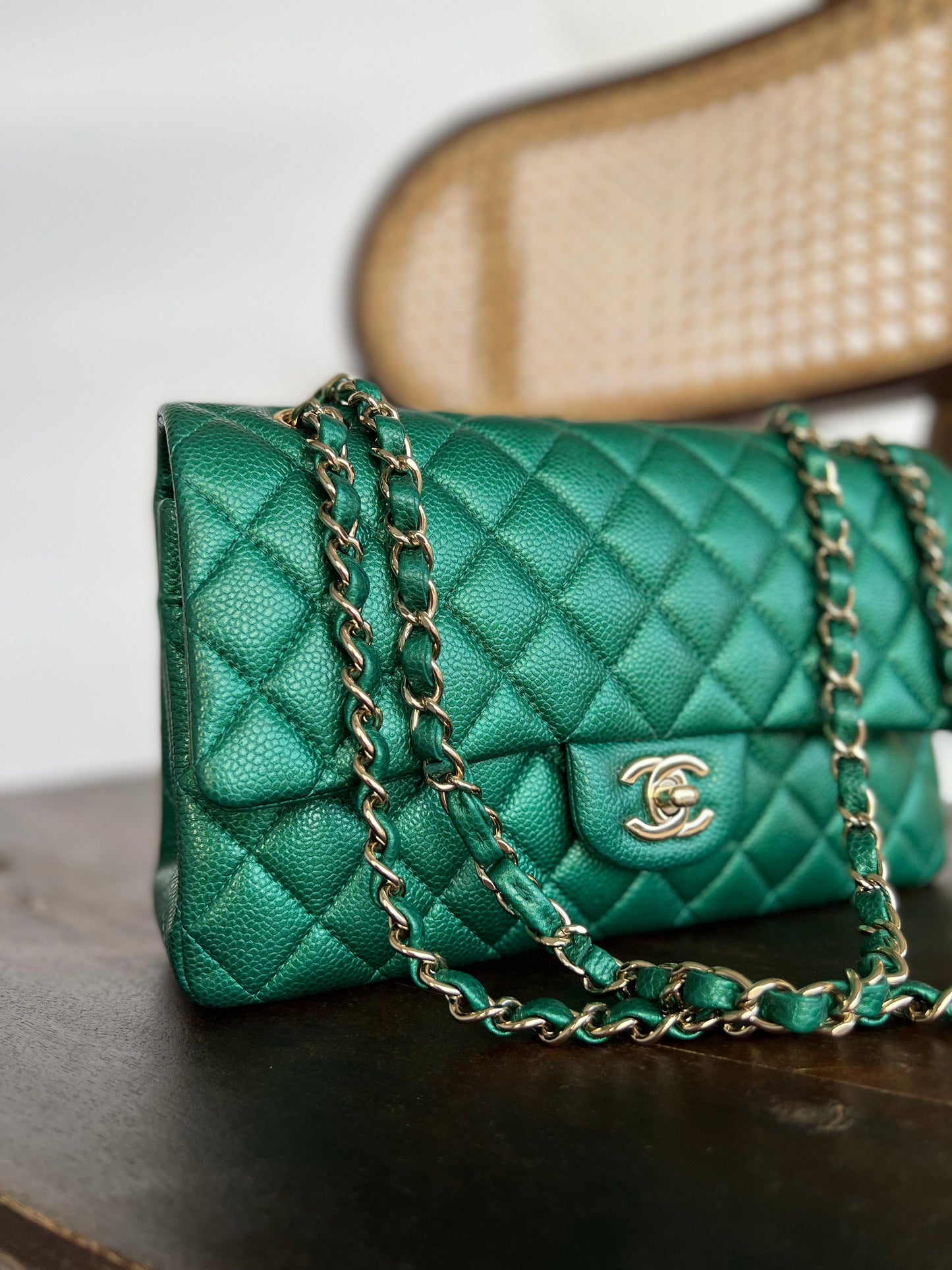 18S Emerald Green Caviar Quilted Classic Flap Medium Light Gold Hardware