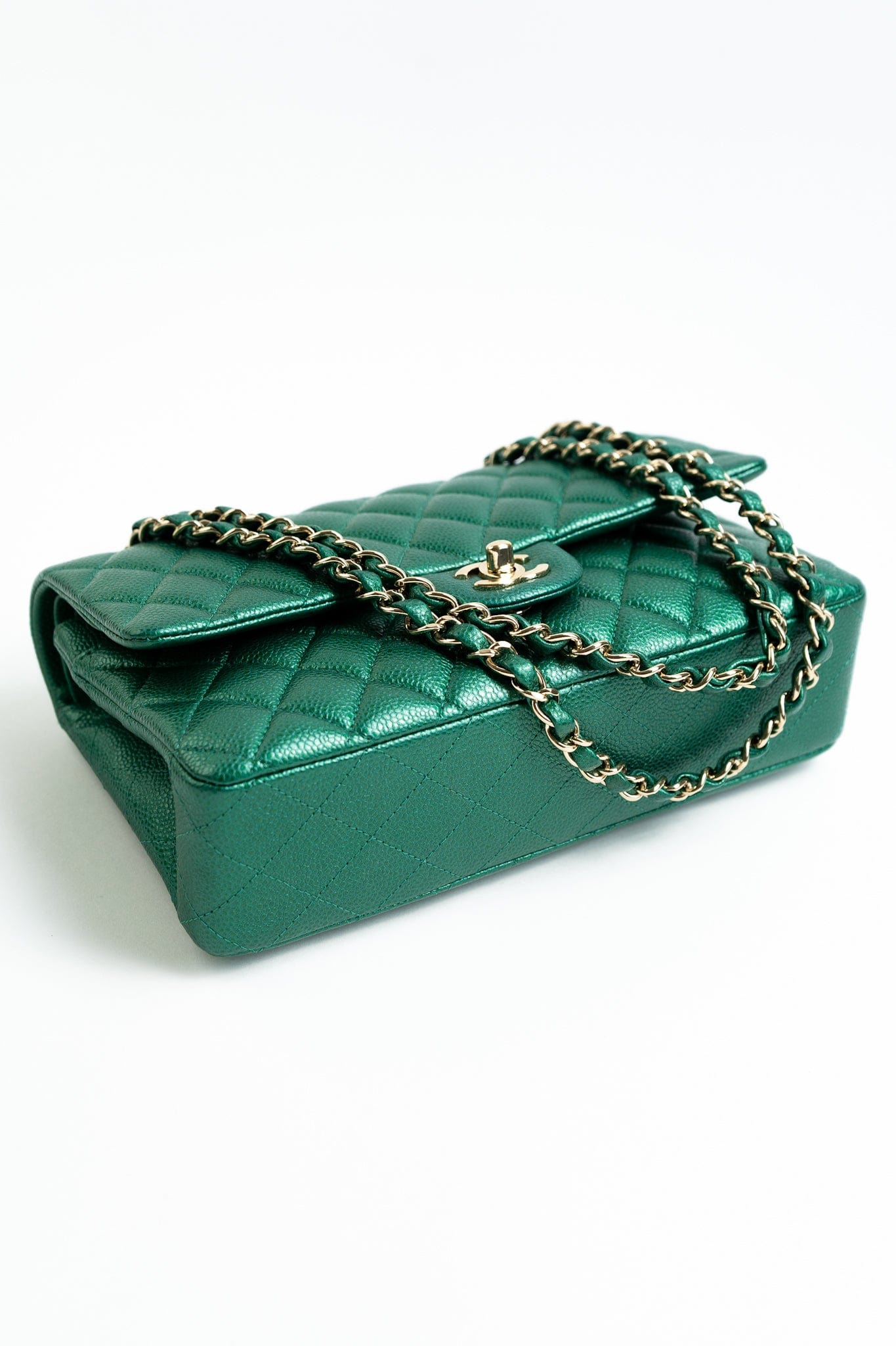 18S Emerald Green Caviar Quilted Classic Flap Medium Light Gold Hardware