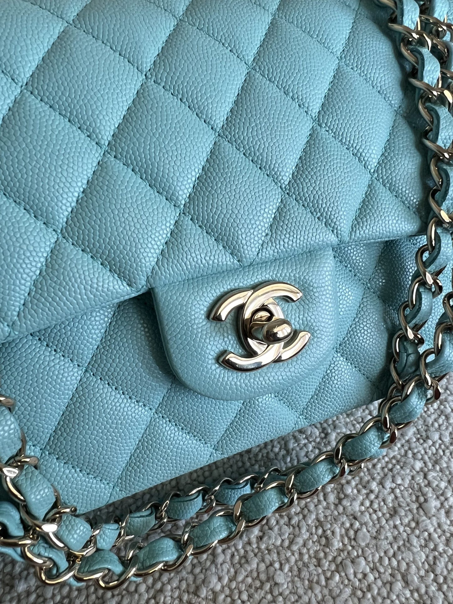 19C Tiffany Blue  Caviar Quilted Classic Flap Medium LGHW