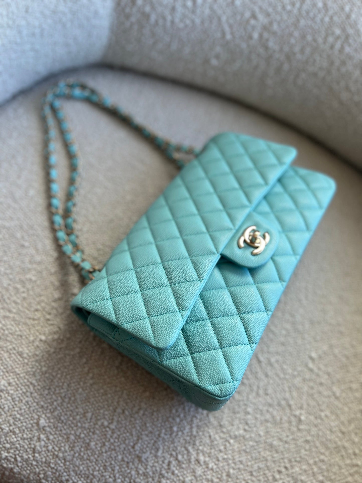 19C Tiffany Blue Caviar Quilted Classic Flap Medium LGHW