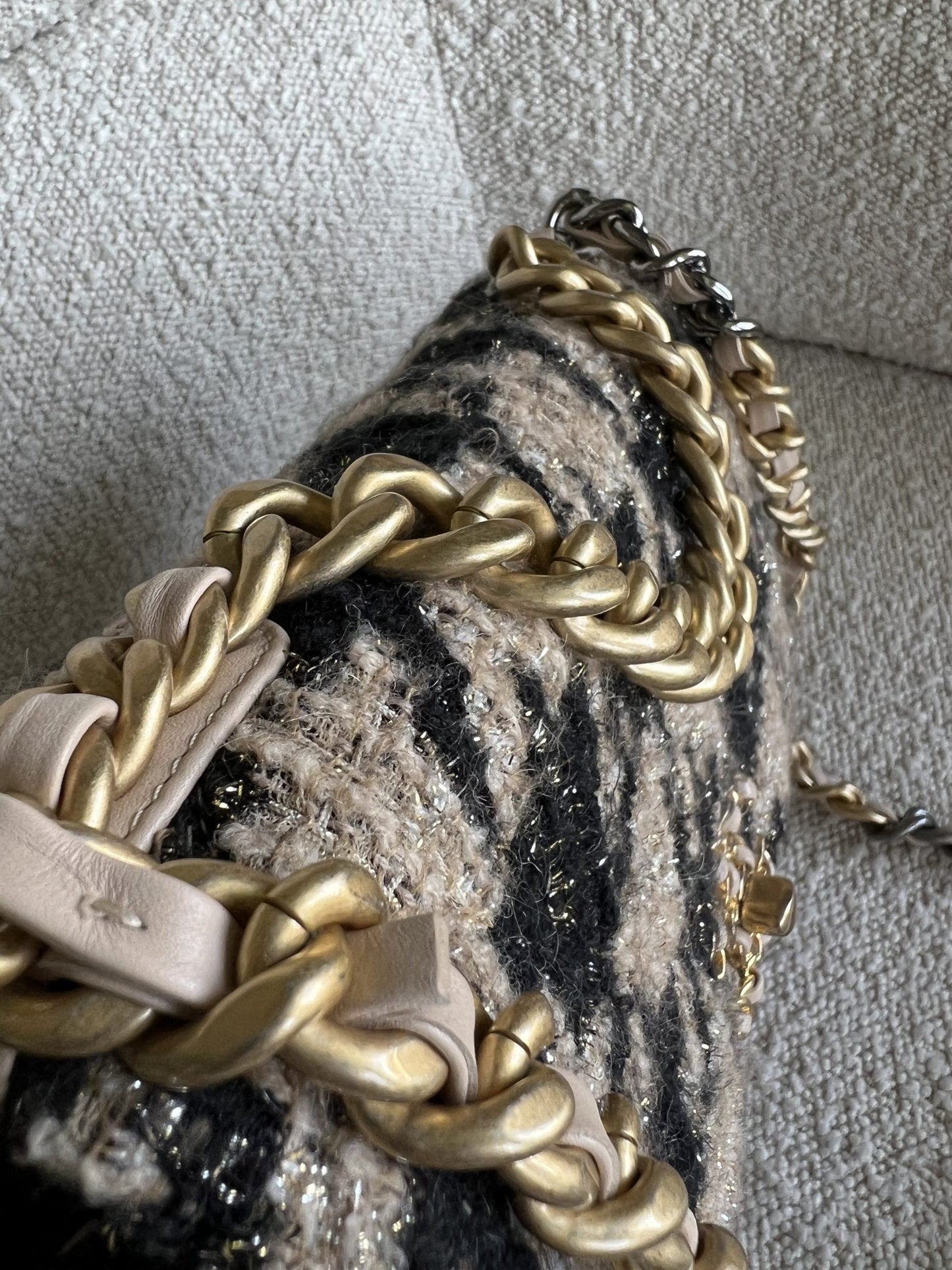 19K Houndstooth 19 Flap Beige/Black Small MHW