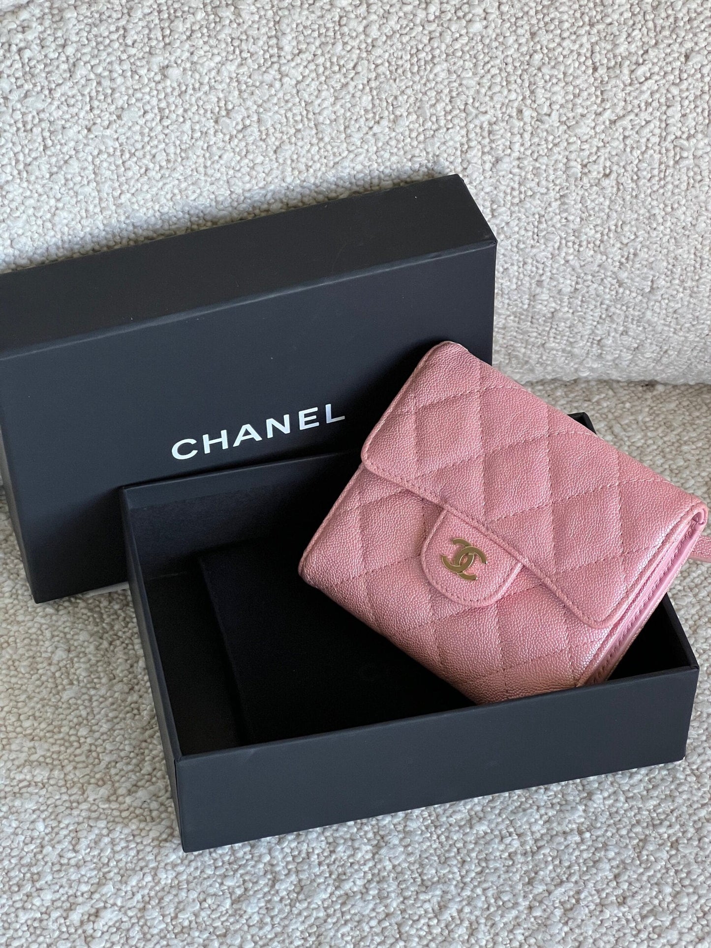 19S Pink Iridescent Caviar Quilted Flap Wallet