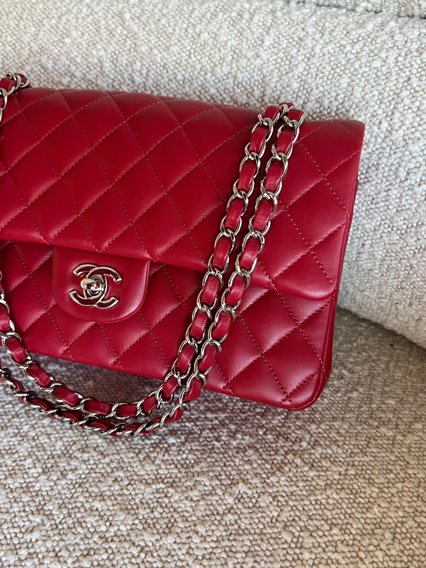 20B Red Lambskin Quilted Classic Flap Medium SHW
