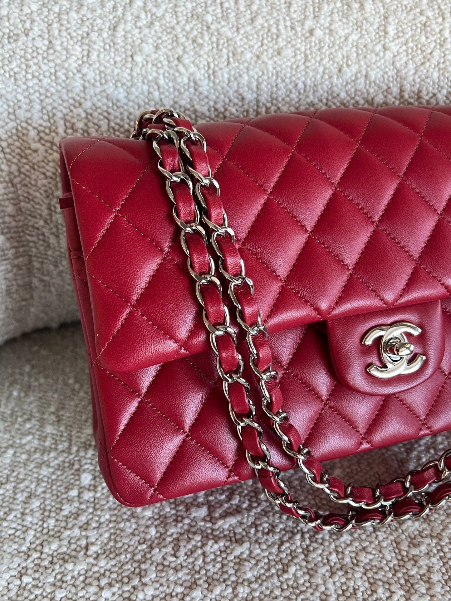 20B Red Lambskin Quilted Classic Flap Medium SHW