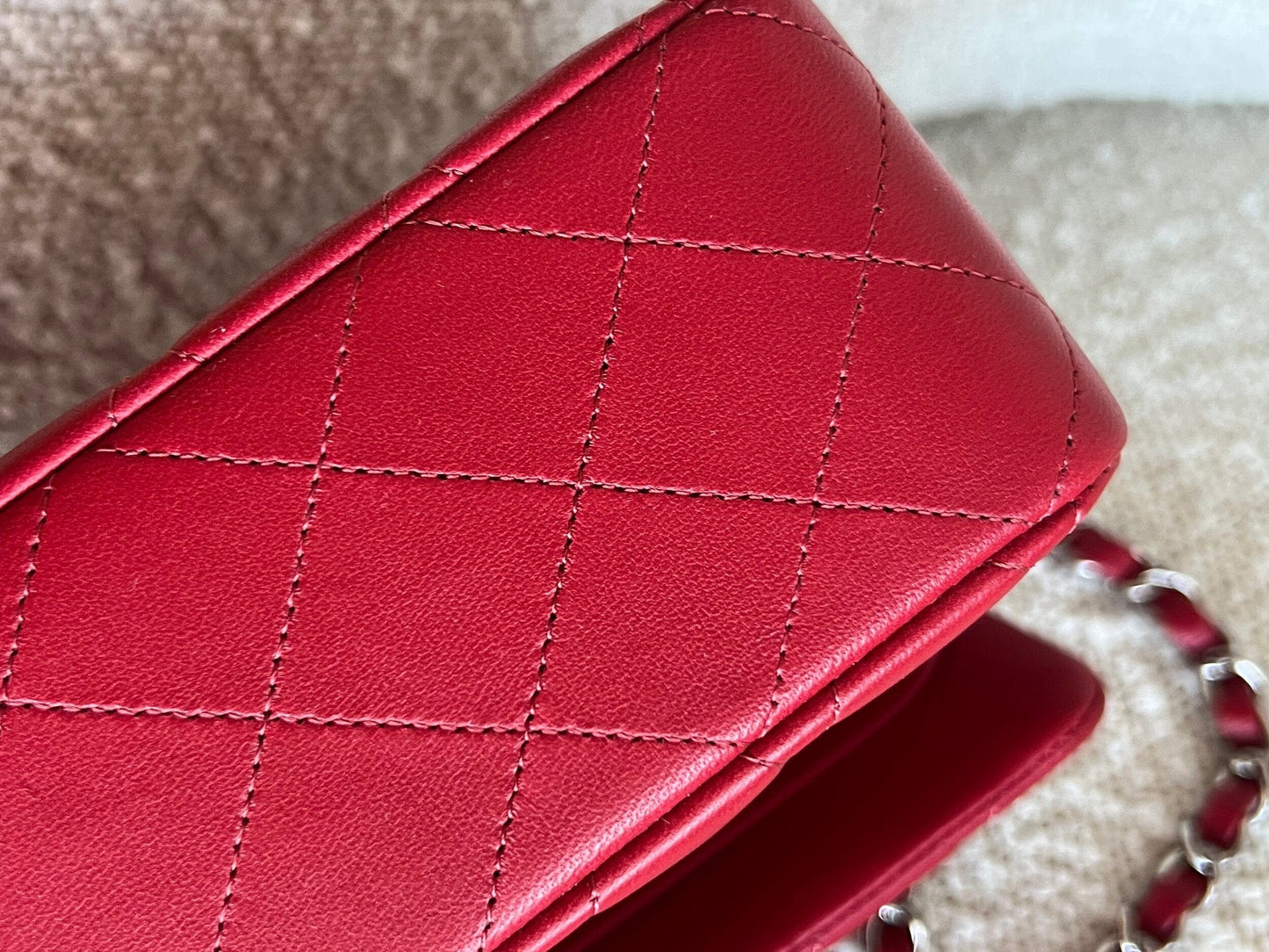 20B Red Lambskin Quilted Classic Flap Medium SHW