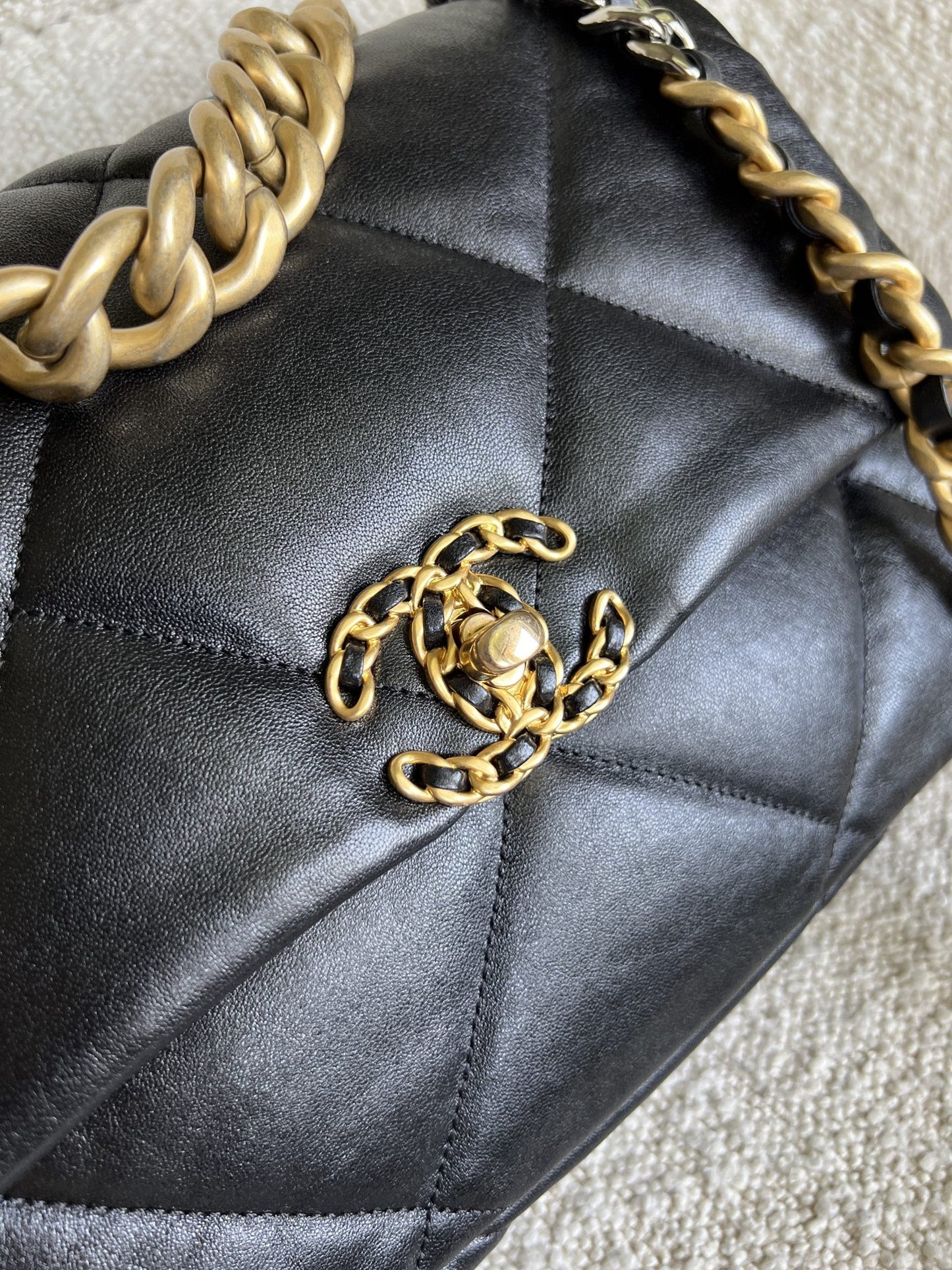 20C Black Lambskin Quilted 19 Flap Medium/Large Mixed Hardware