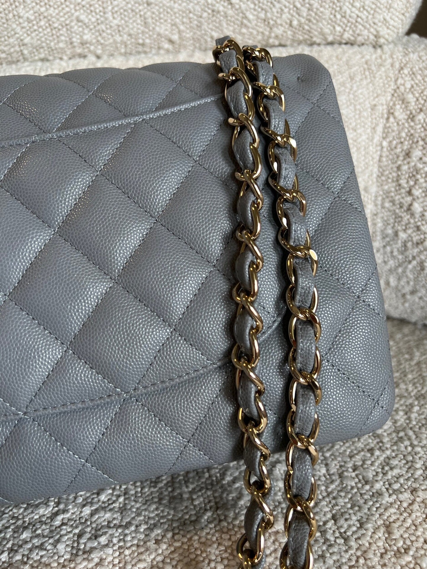 20C Grey Caviar Quilted Jumbo Classic Flap LGHW