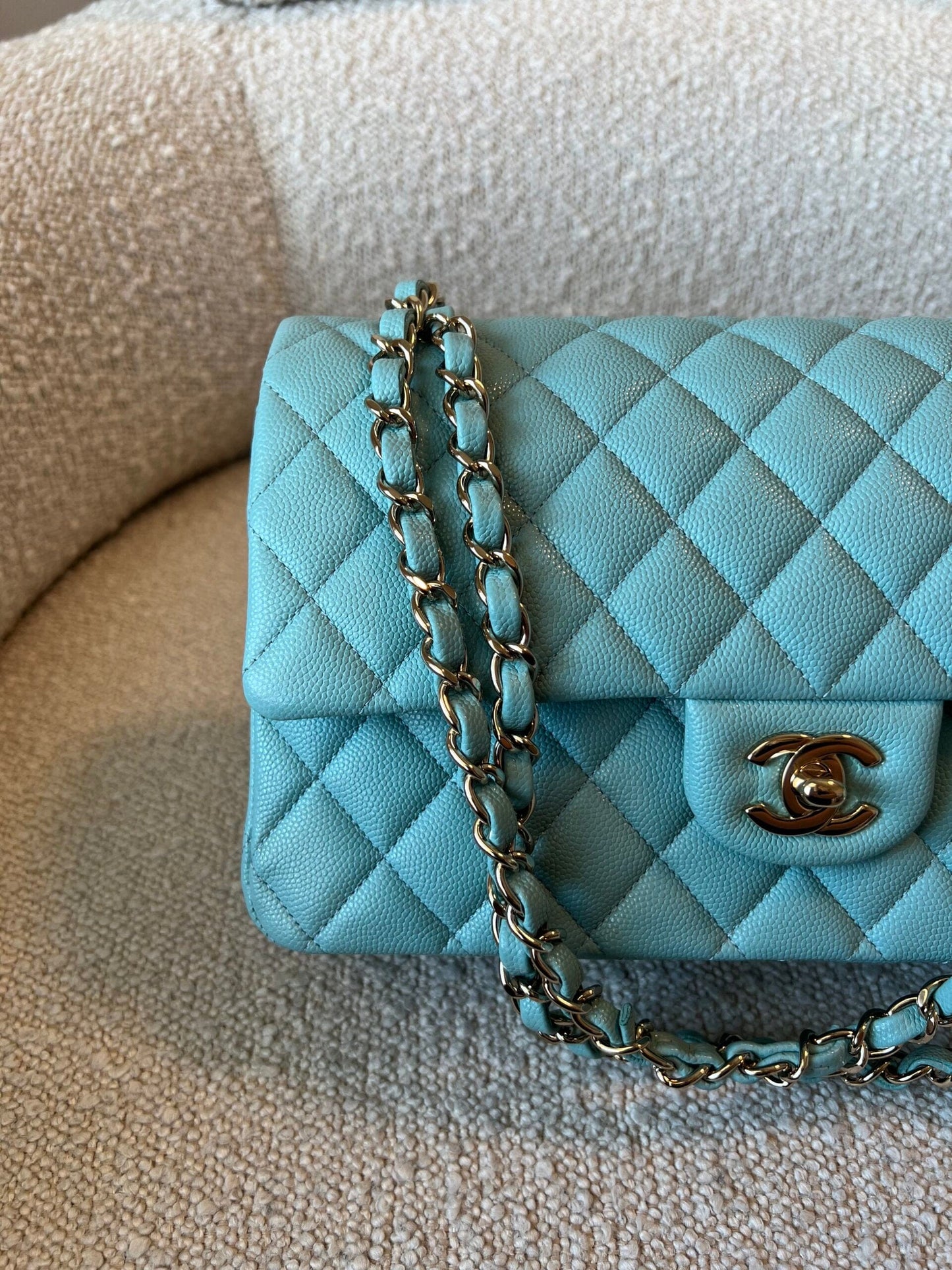 20C Tiffany Blue Caviar Quilted Classic Double Flap Medium Light Gold Hardware