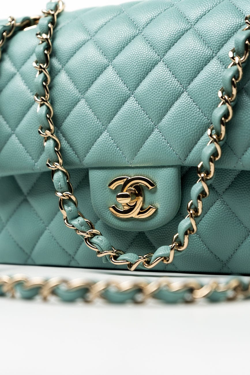 20C Tiffany Blue Caviar Quilted Classic Flap Medium Light Gold Hardware