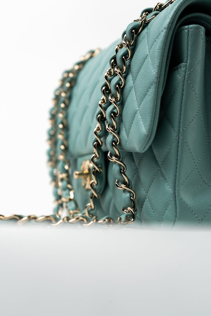 20C Tiffany Blue Caviar Quilted Classic Flap Medium Light Gold Hardware