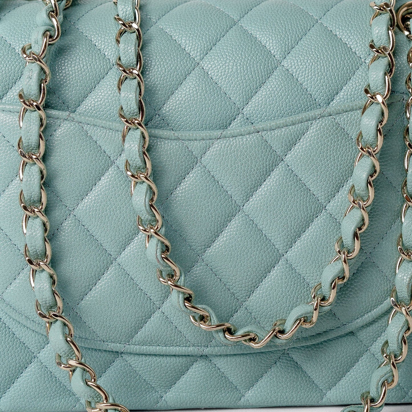 20C Tiffany Blue Caviar Quilted Classic Flap Medium Light Gold Hardware