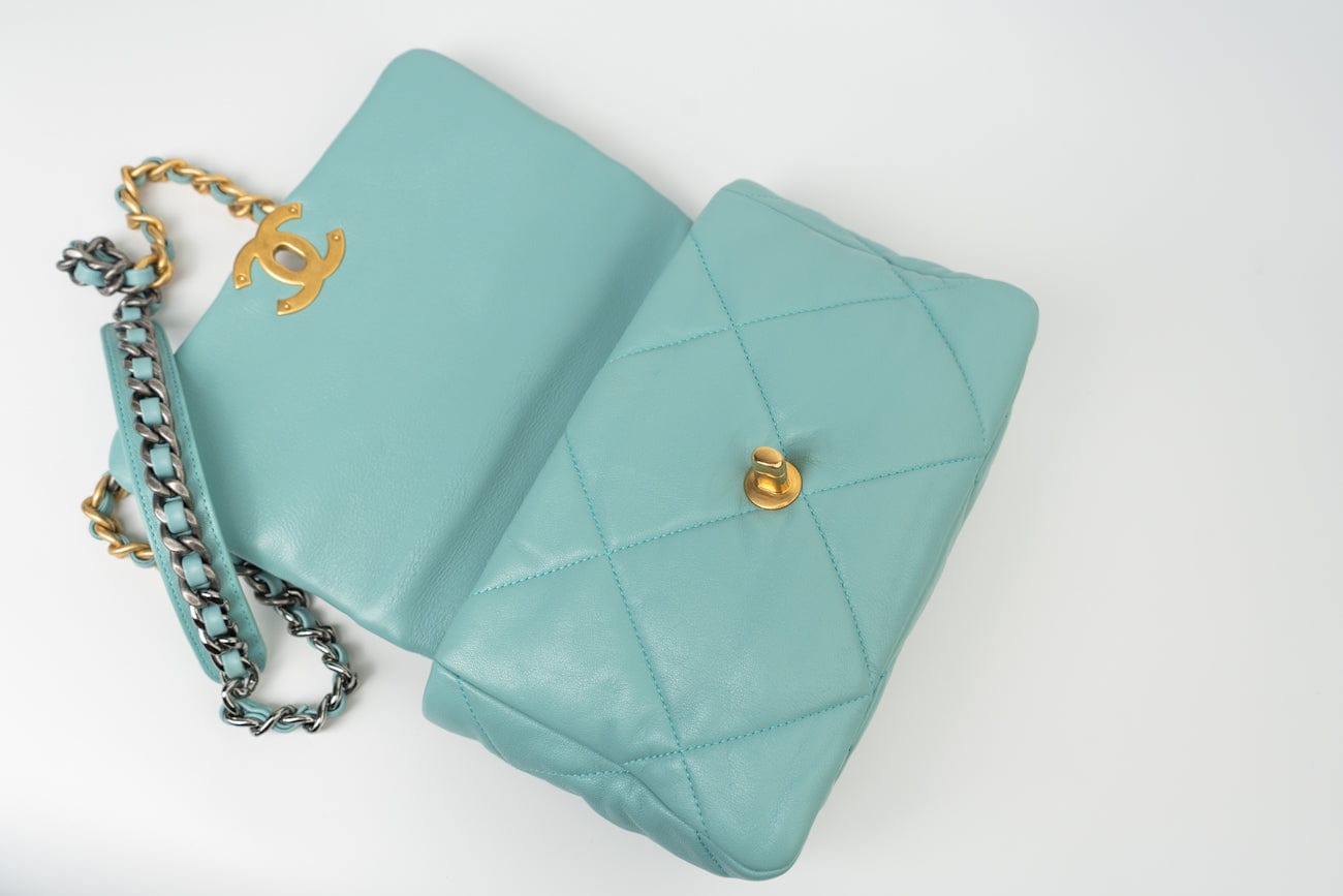 20C Tiffany Blue Goatskin 19 Flap Small Mixed Hardware