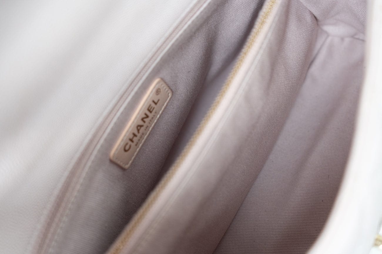 21A Lilac Coco Handle Medium (Old Small) LGHW