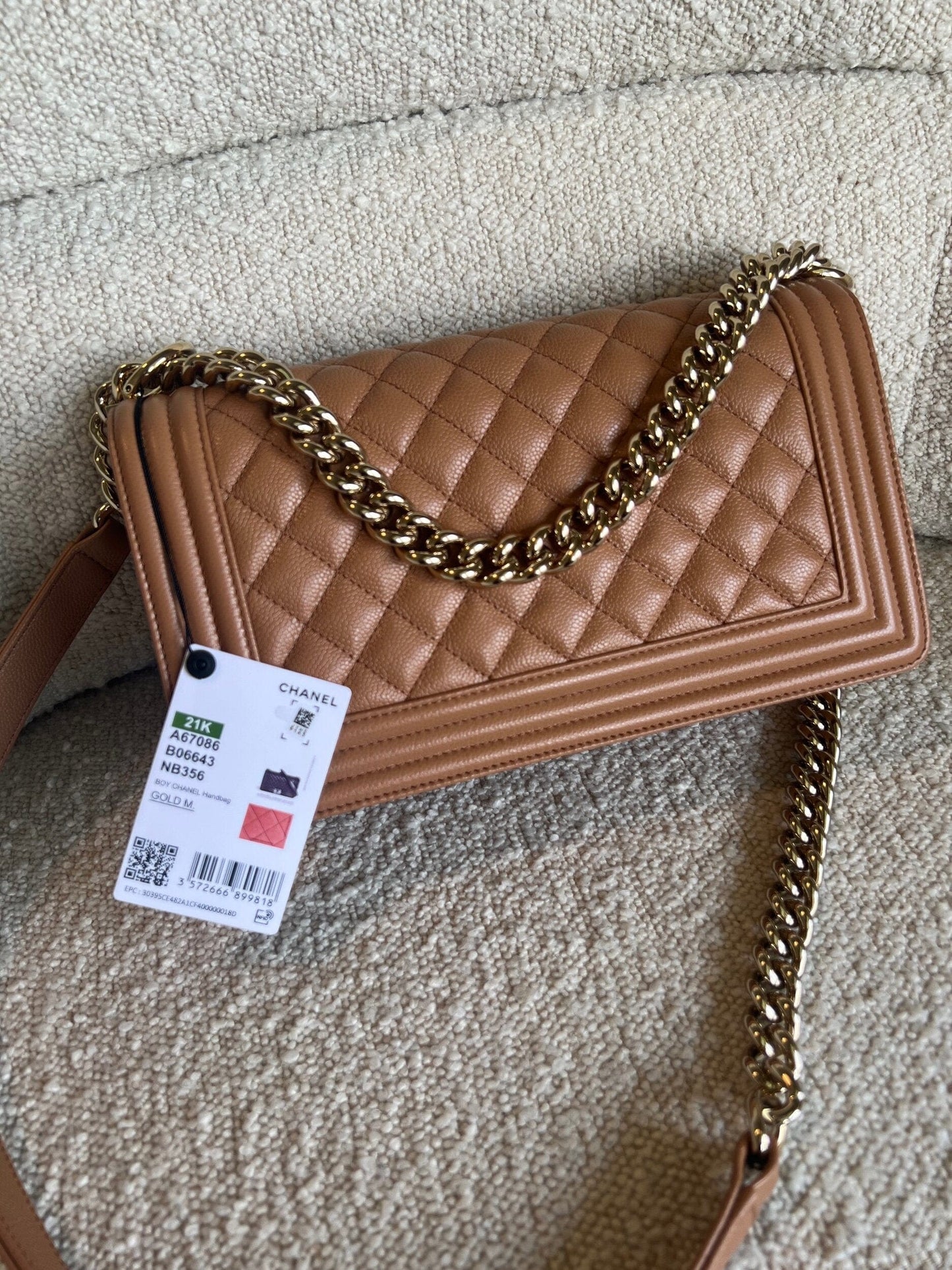 21K Caramel Caviar Quilted Old Medium Boy Bag LGHW