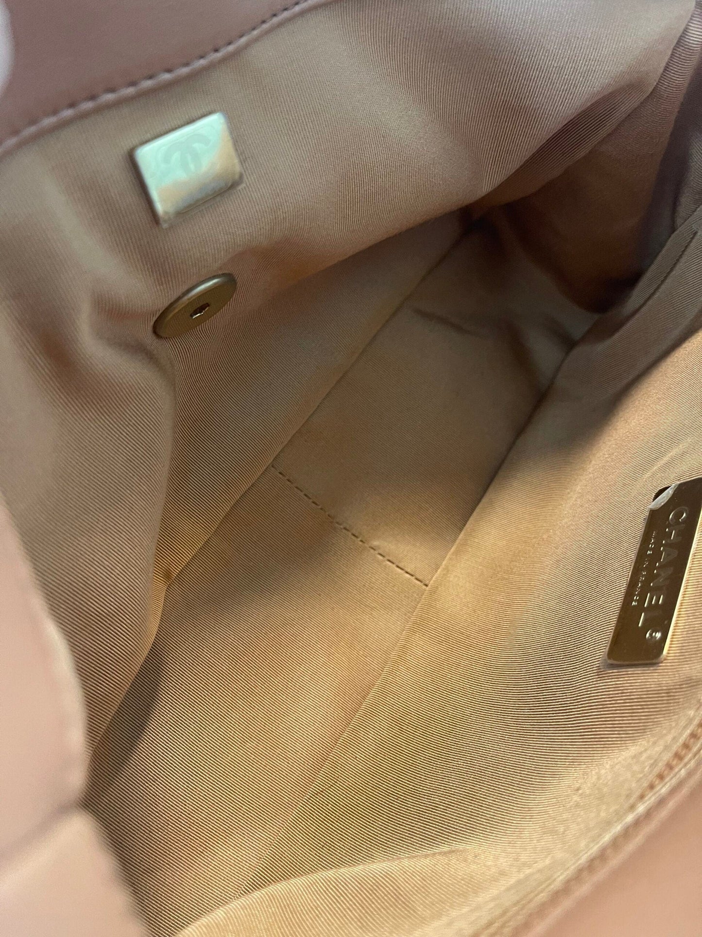 21K Caramel Lambskin Quilted 19 Flap Large Mixed Hardware