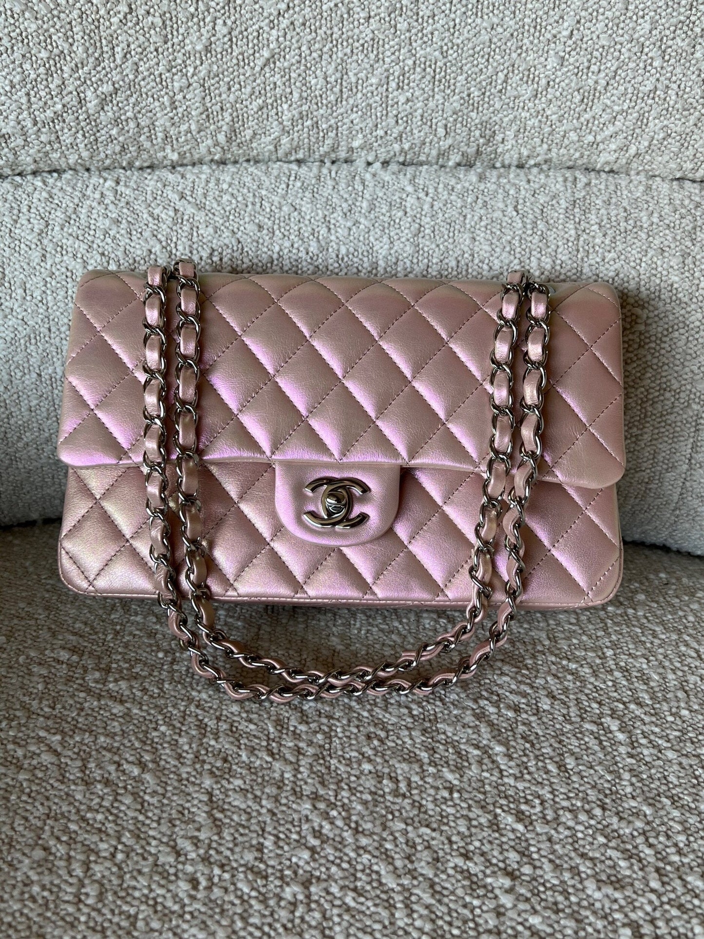 21K Medium Pink Iridescent Lambskin Quilted Classic Flap SHW