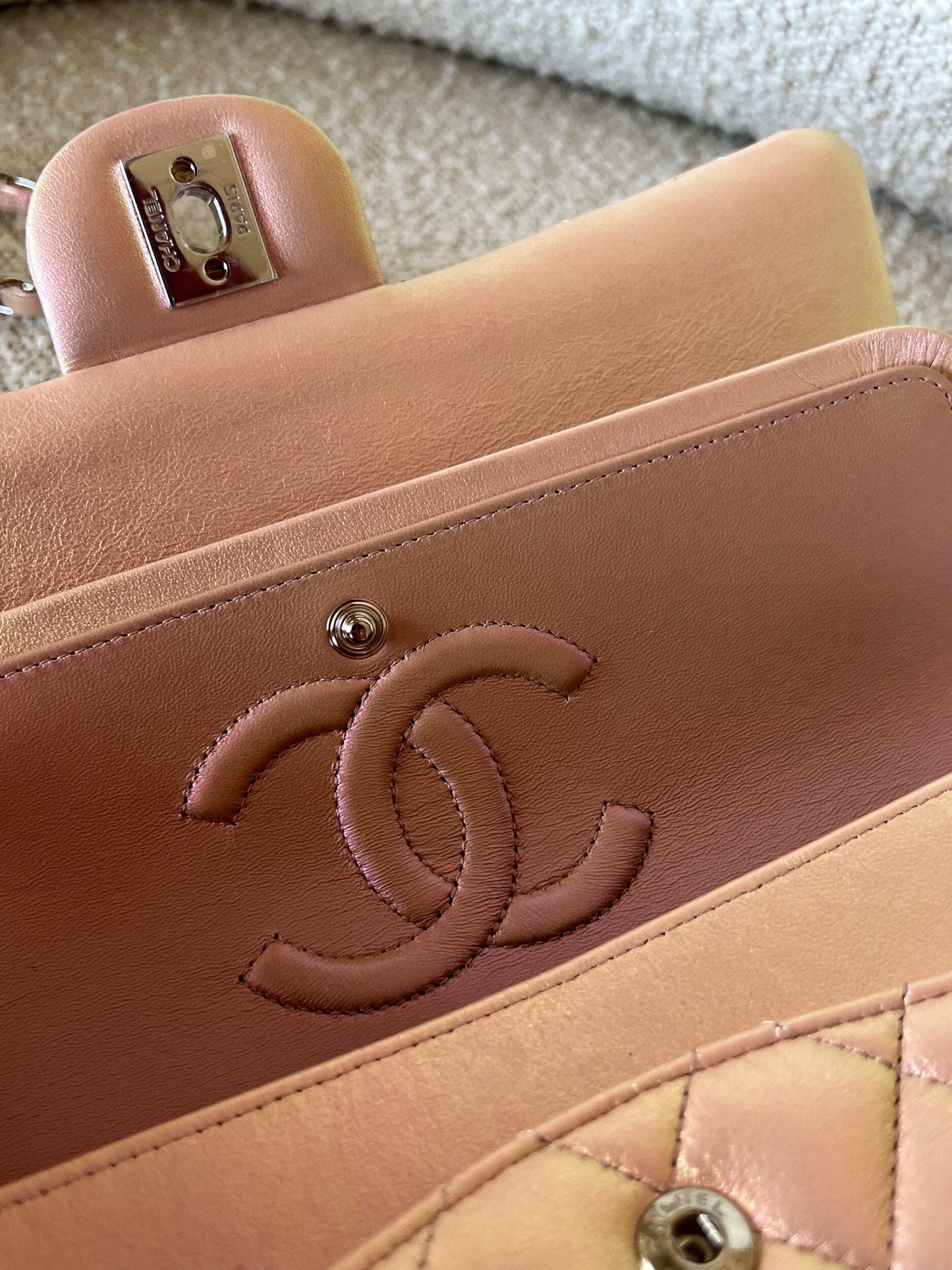 21K Medium Pink Iridescent Lambskin Quilted Classic Flap SHW