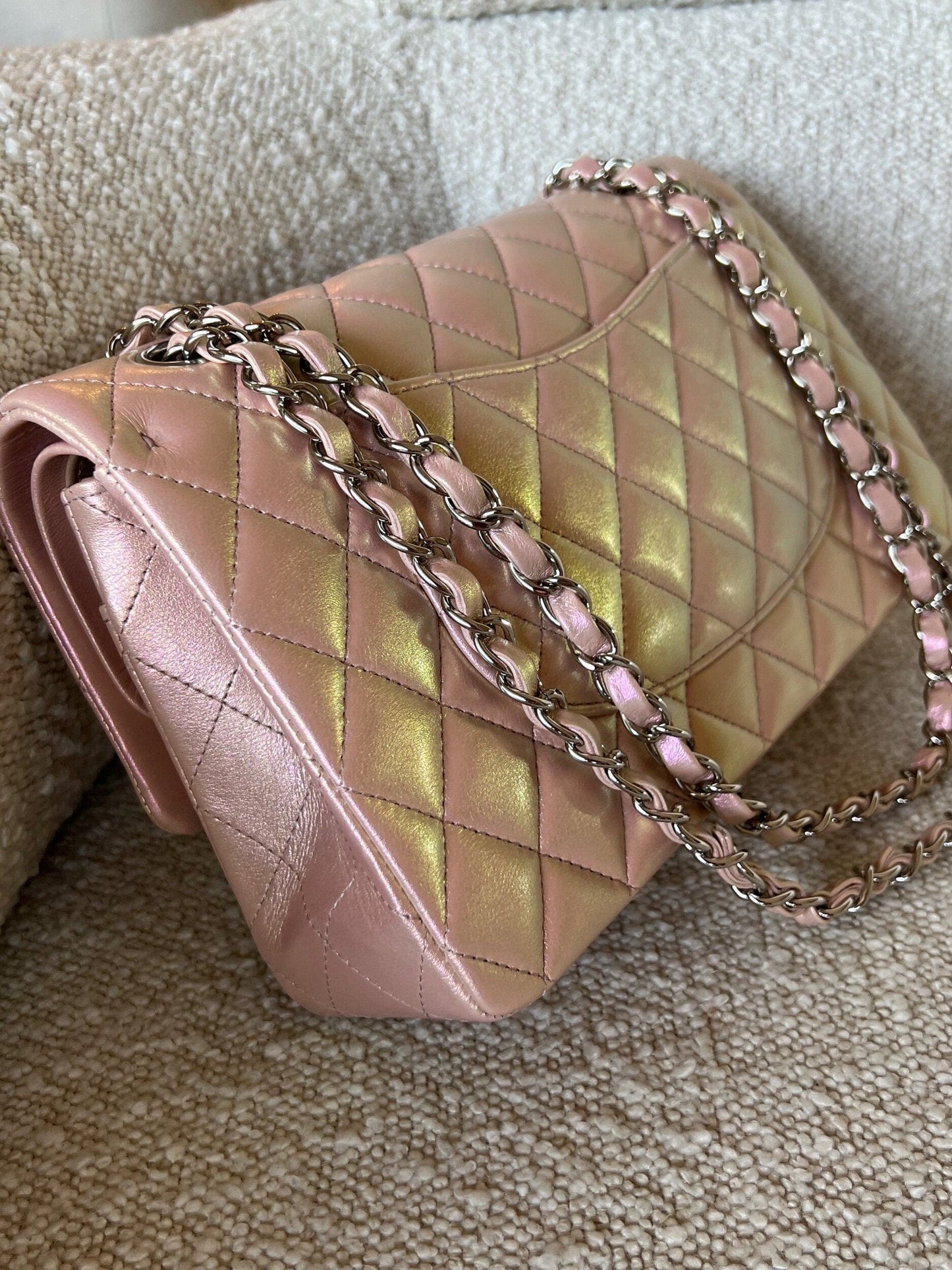 21K Medium Pink Iridescent Lambskin Quilted Classic Flap SHW