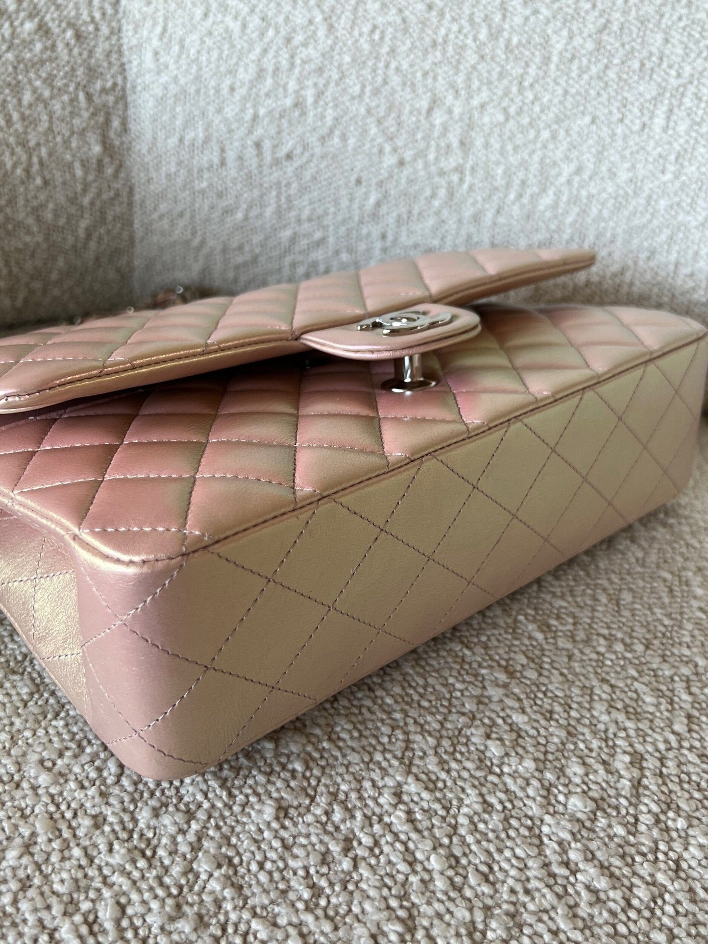 21K Medium Pink Iridescent Lambskin Quilted Classic Flap SHW