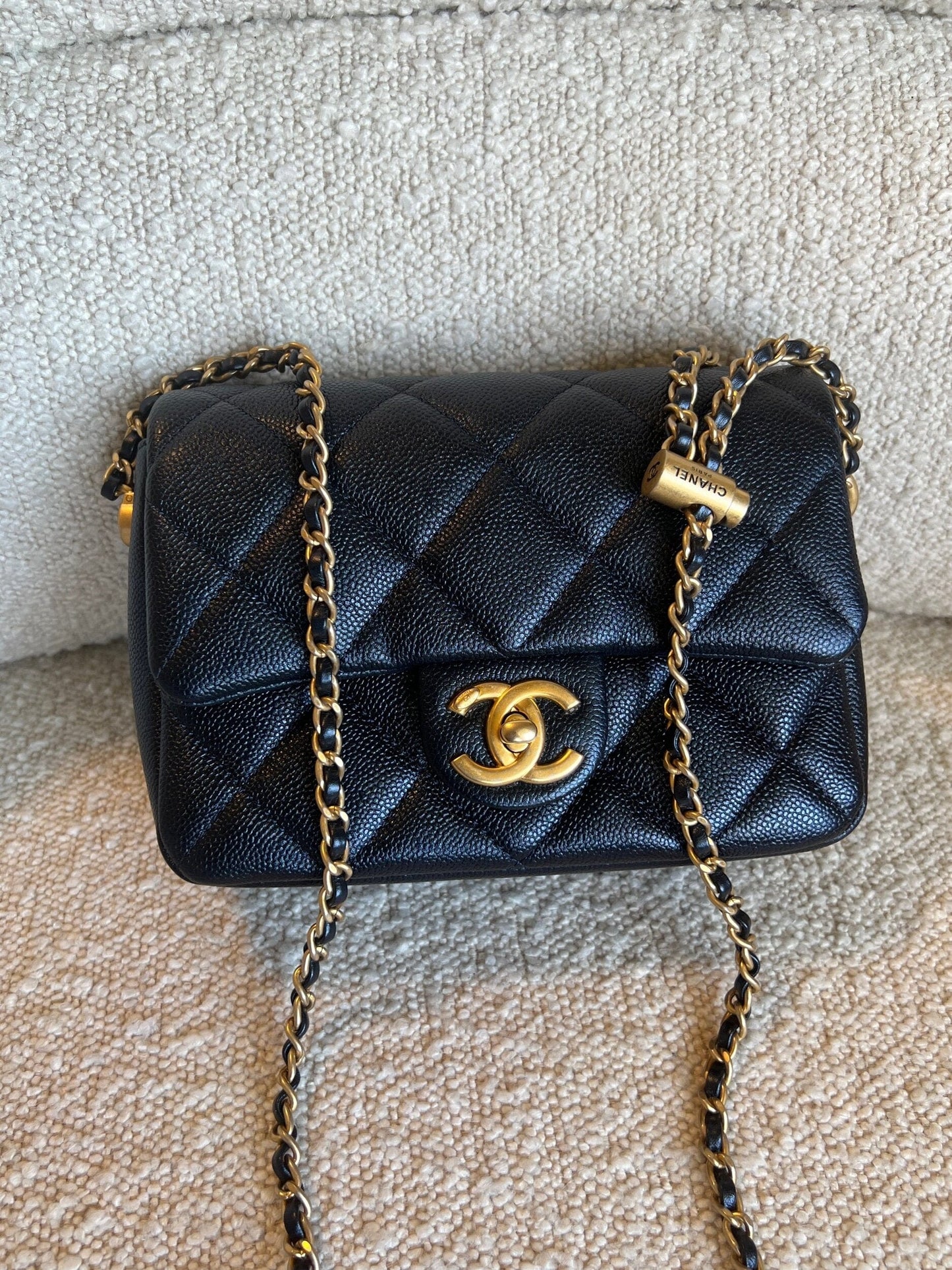 21K My Perfect Bag Iridescent Black Caviar Quilted AGHW
