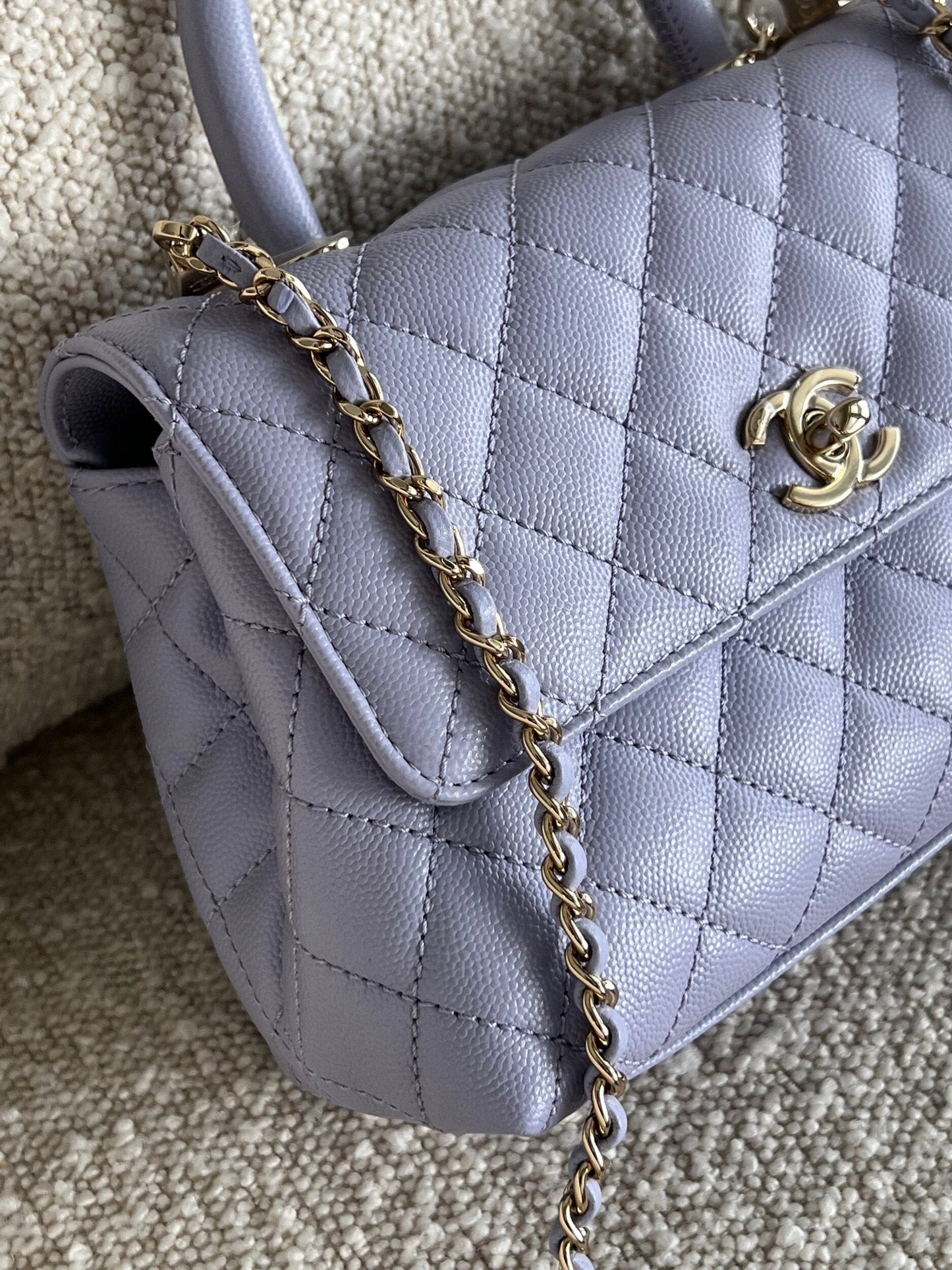 21K Quilted Coco Handle Lilac Caviar Small LGHW
